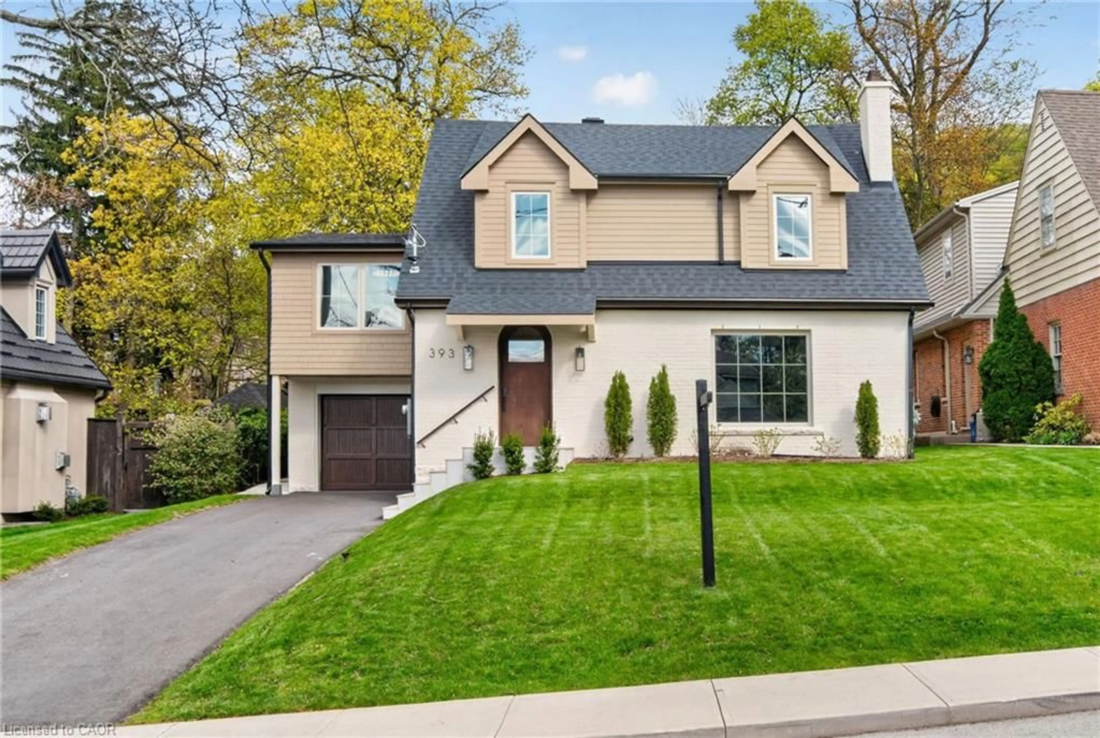 Home with brick exterior material, street for 393 Hess St, Hamilton Ontario L8P 3R2