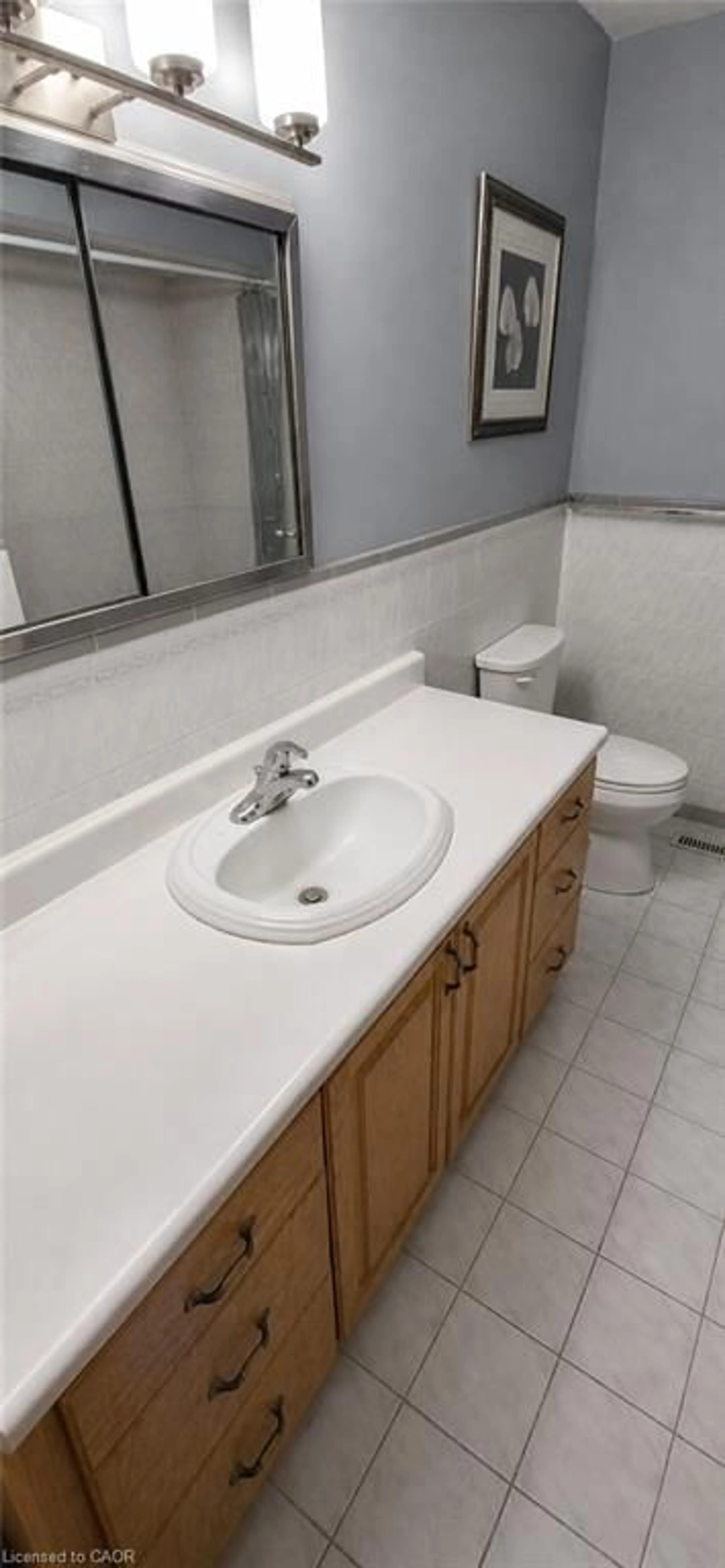 Standard bathroom, ceramic/tile floor for 4 Imogene Ave, North York Ontario M9M 1N6
