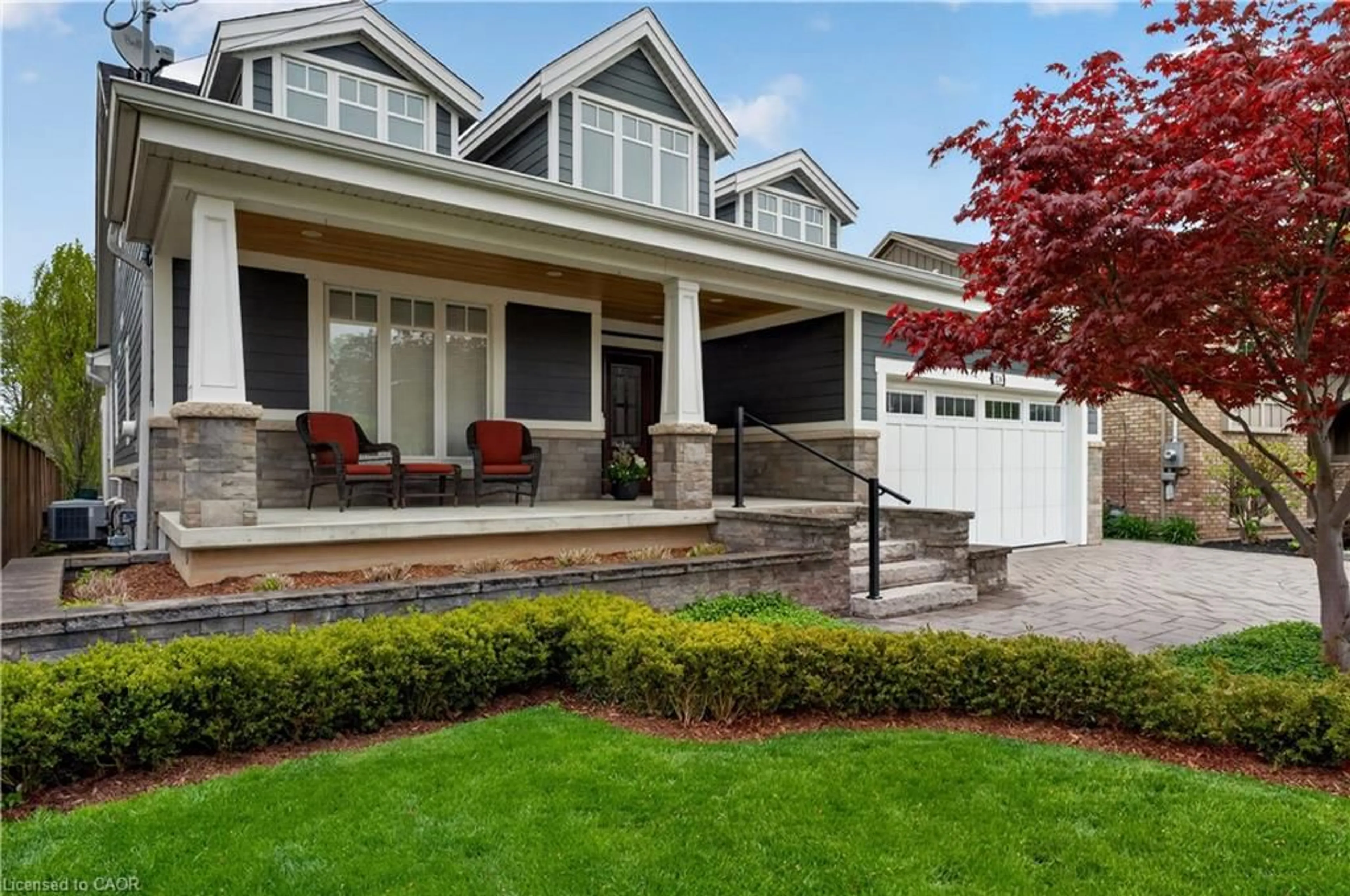 Home with vinyl exterior material, street for 22A John St, St. Catharines Ontario L2N 4P1