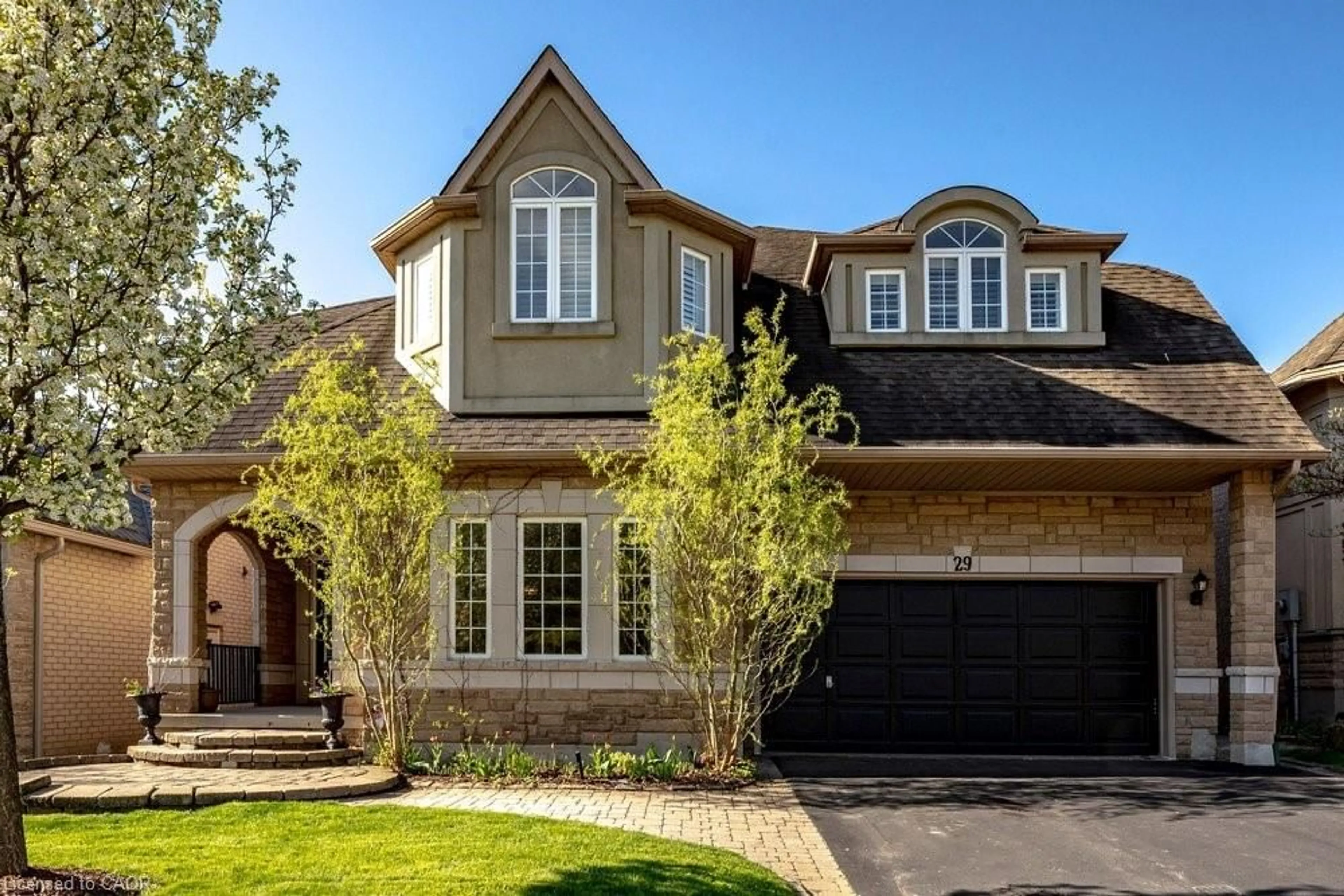 Home with brick exterior material, street for 29 Gaines Ave, Dundas Ontario L9H 7M4