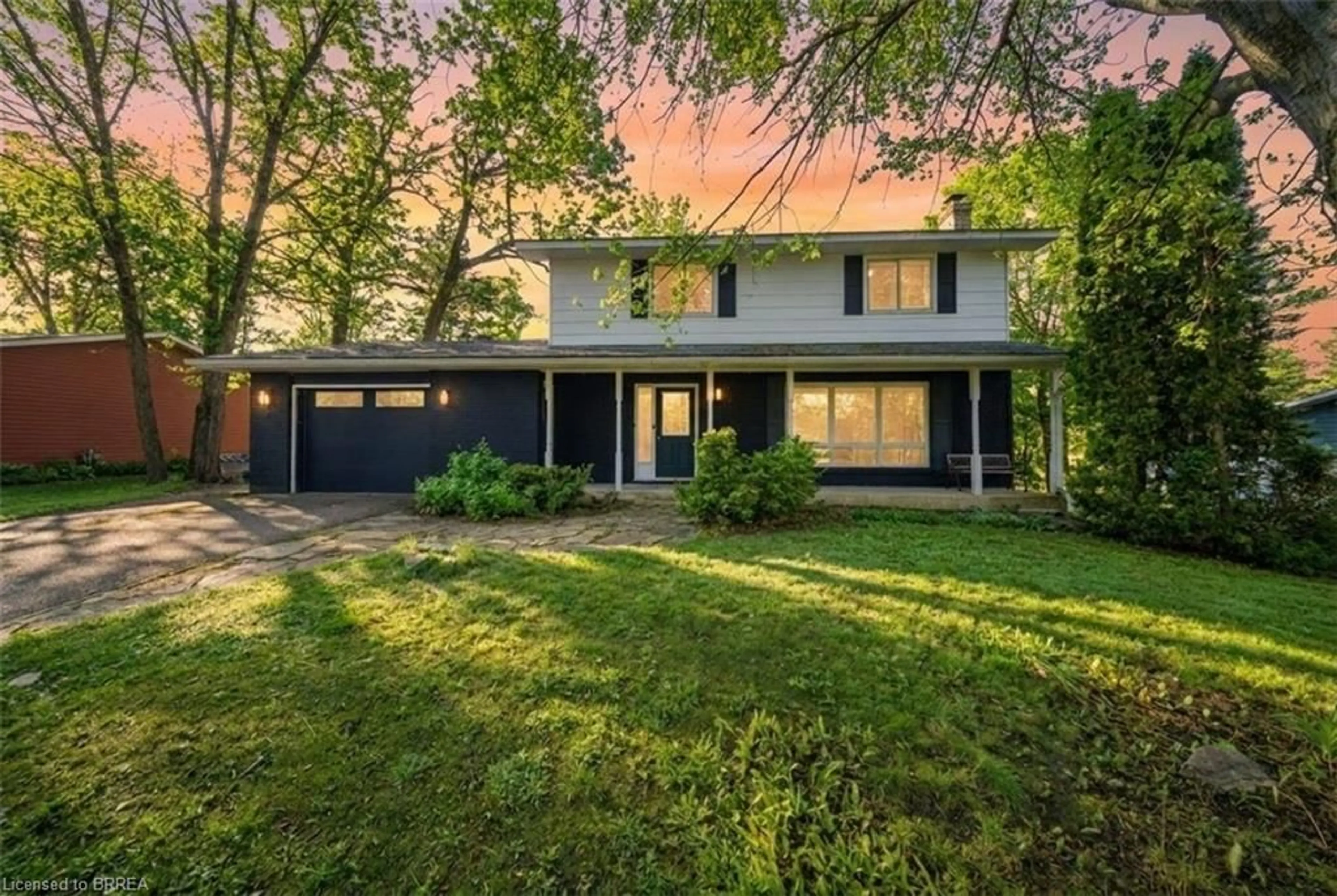 Unknown for 1025 Aberdeen St, Bala Ontario P0C 1A0
