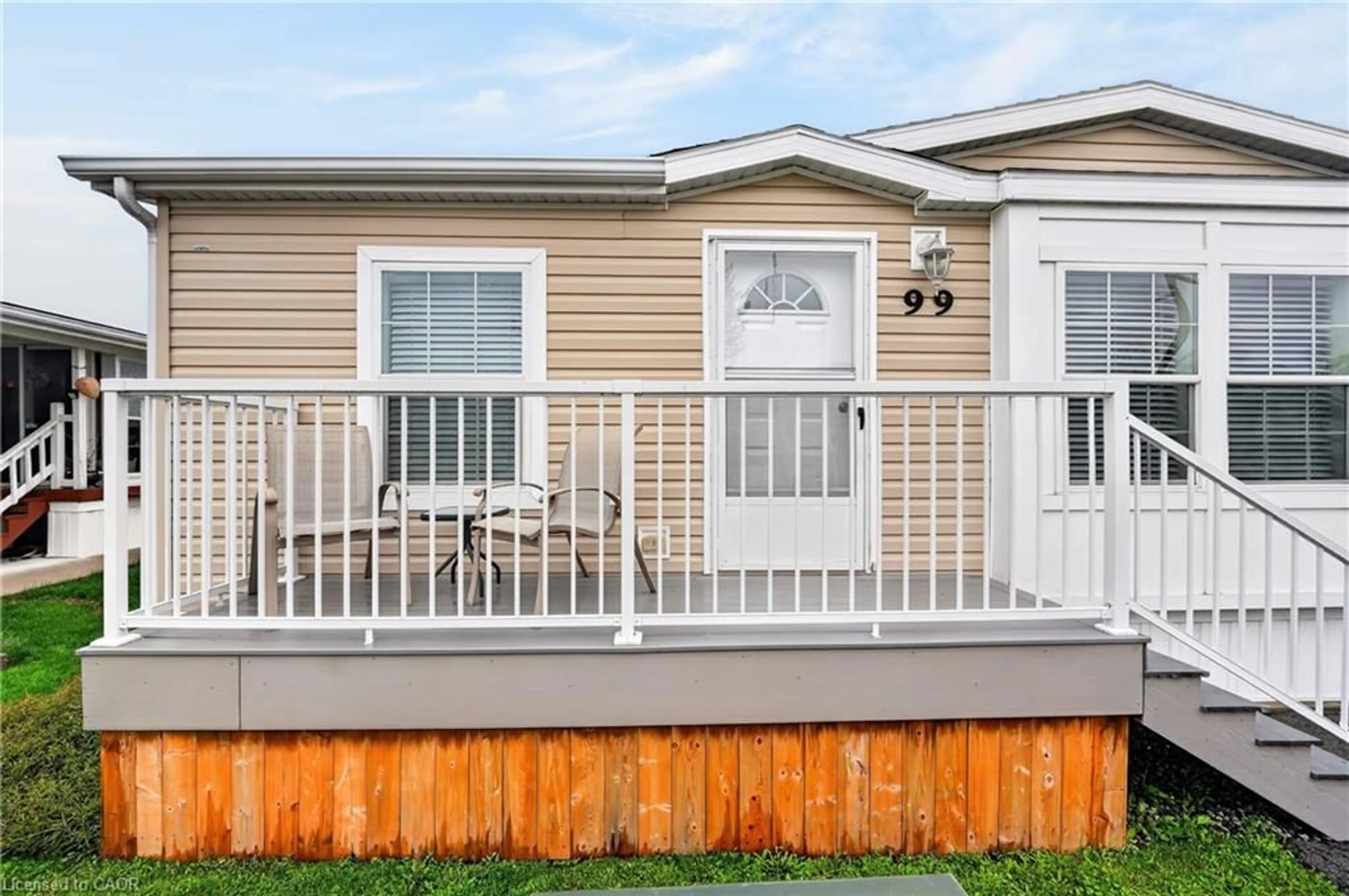 Home with vinyl exterior material, water/lake/river/ocean view for 3033 Townline Rd #99, Stevensville Ontario L0S 1S1