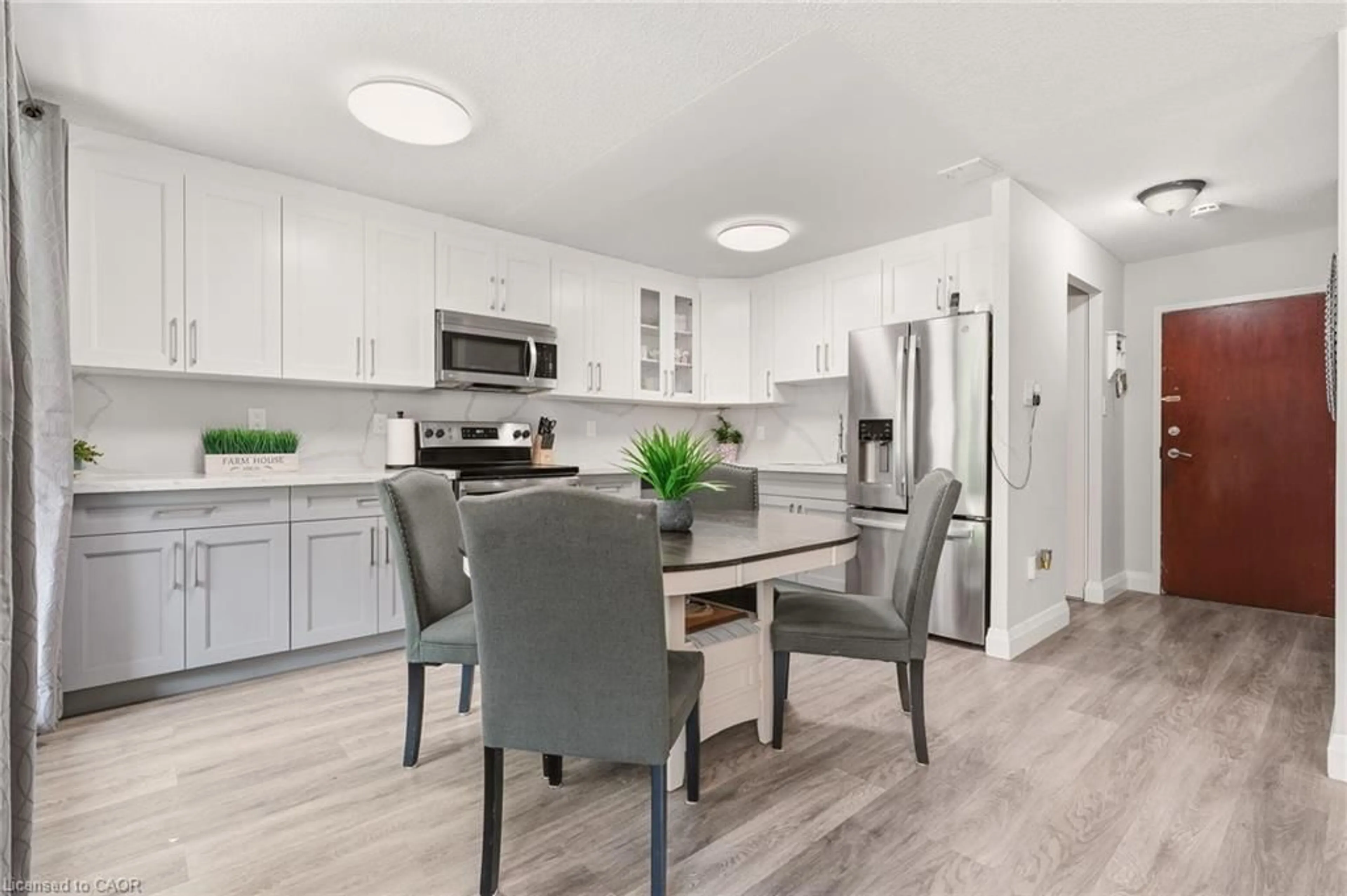 Open concept kitchen, unknown for 1066 Falgarwood Dr #154, Oakville Ontario L6H 2P3