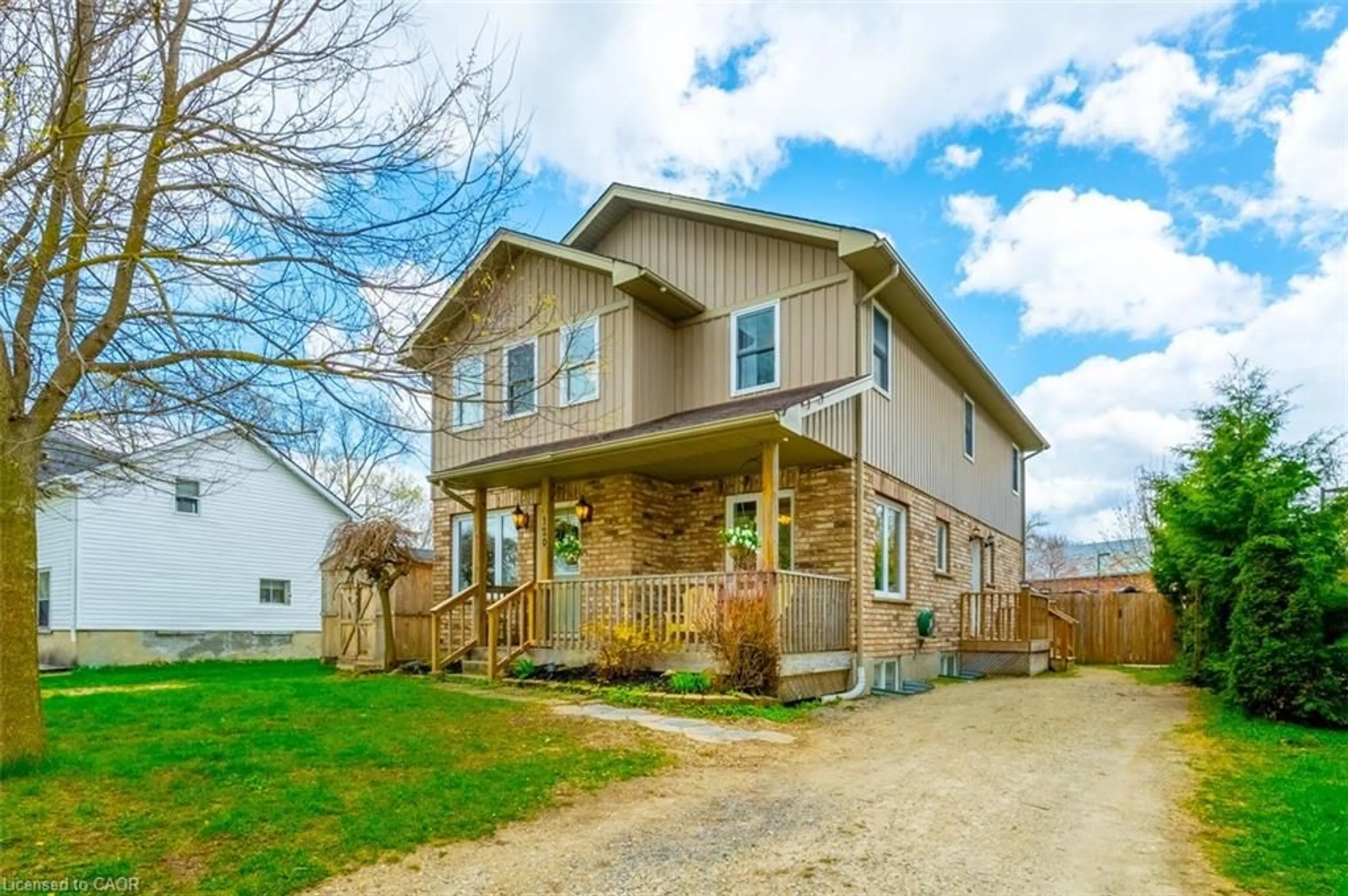 Home with brick exterior material, unknown for 120 Charles St, Arthur Ontario N0G 1A0