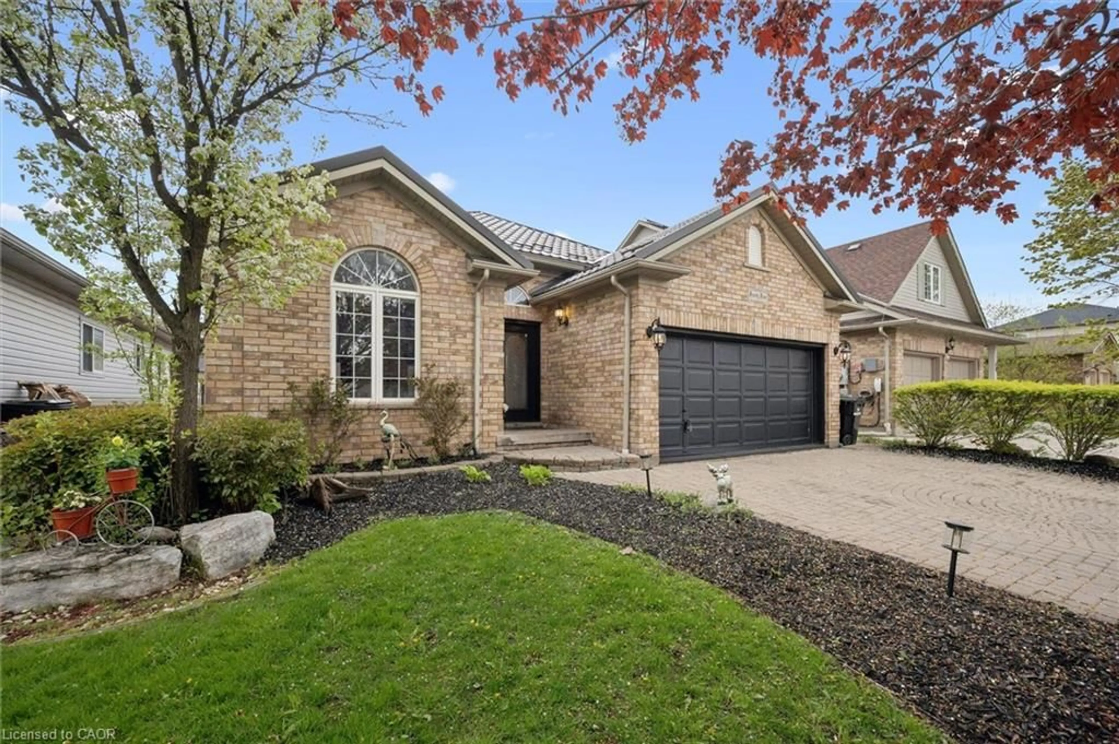 Home with brick exterior material, street for 44 Mcnichol Dr, Cambridge Ontario N1P 1C9