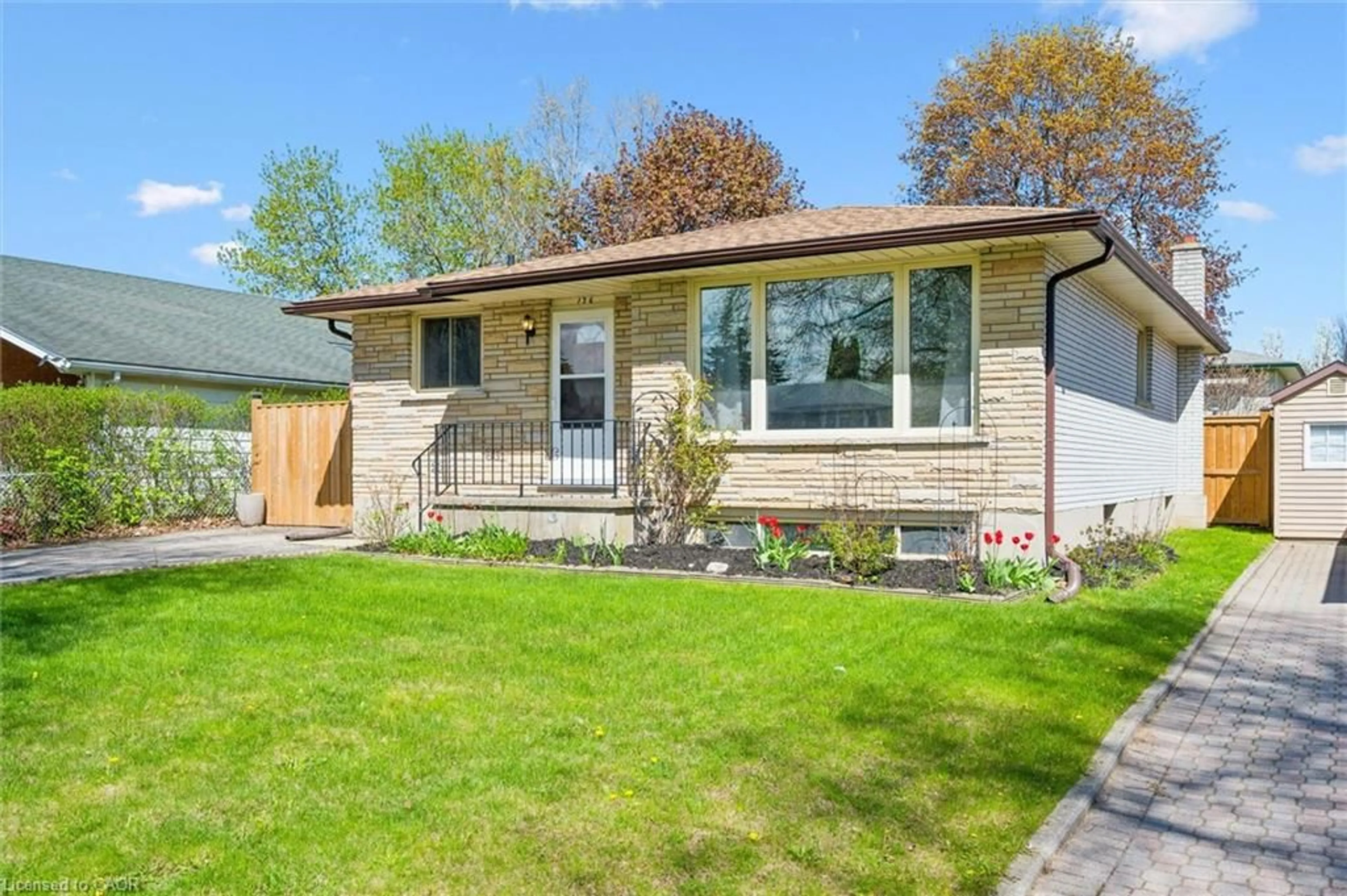 Home with brick exterior material, street for 176 Holborn Dr, Kitchener Ontario N2A 2E5