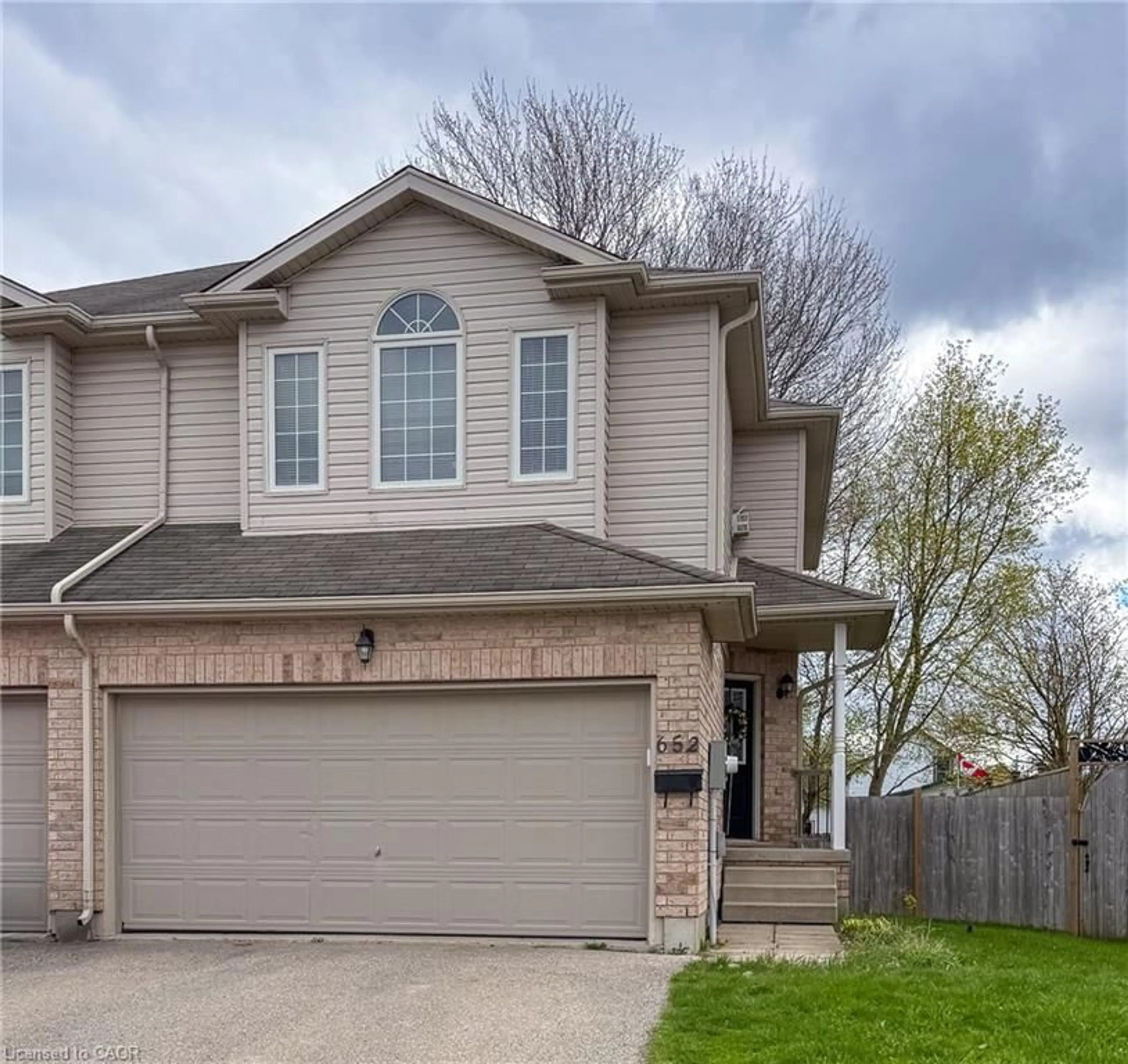 Home with brick exterior material, street for 652 Salisbury Ave, Listowel Ontario N4W 1Y9