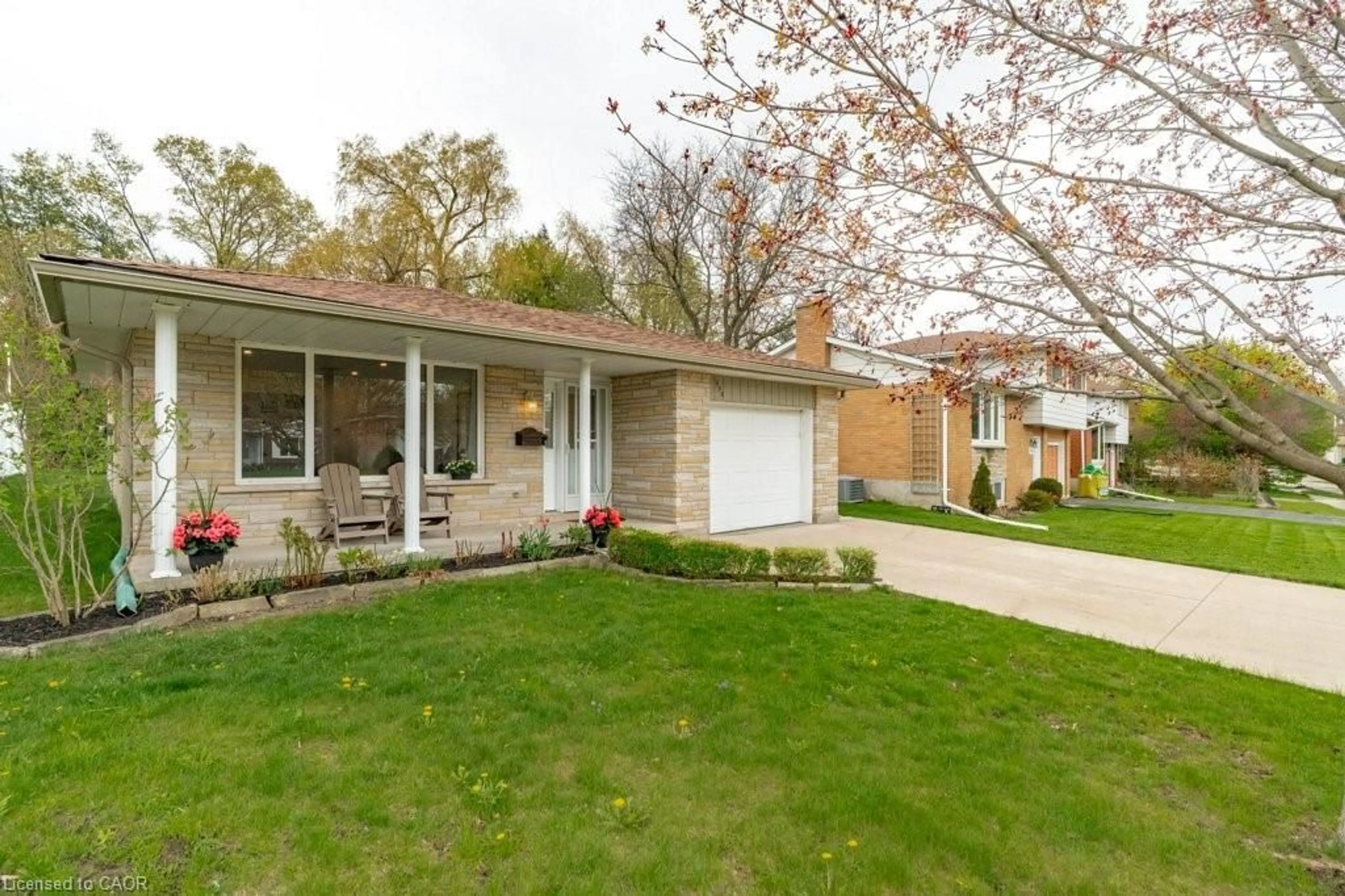 Unknown for 638 Glen Forrest Blvd, Waterloo Ontario N2L 4K2
