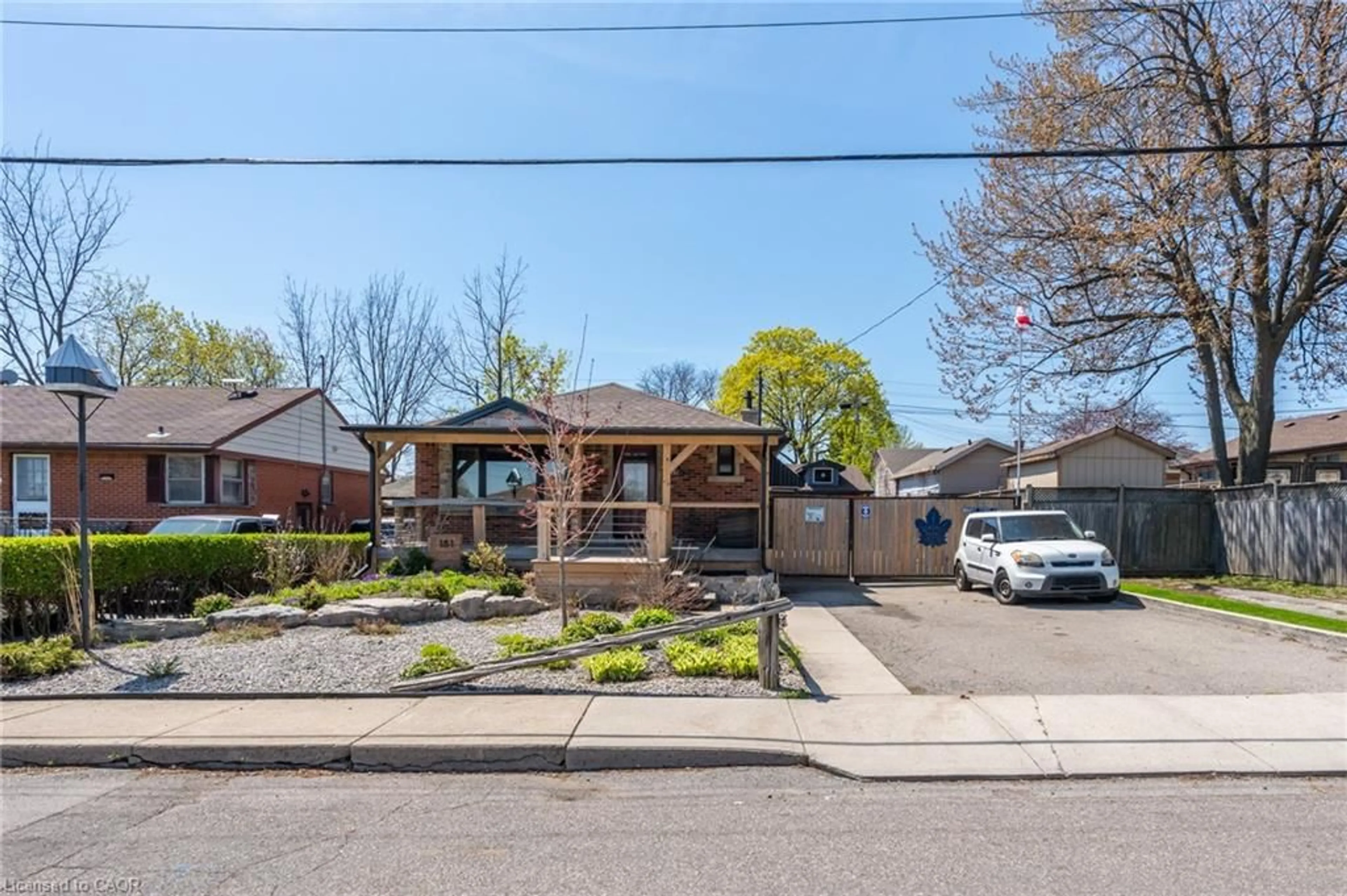 Home with brick exterior material, street for 151 Winchester Blvd, Hamilton Ontario L8T 2M9