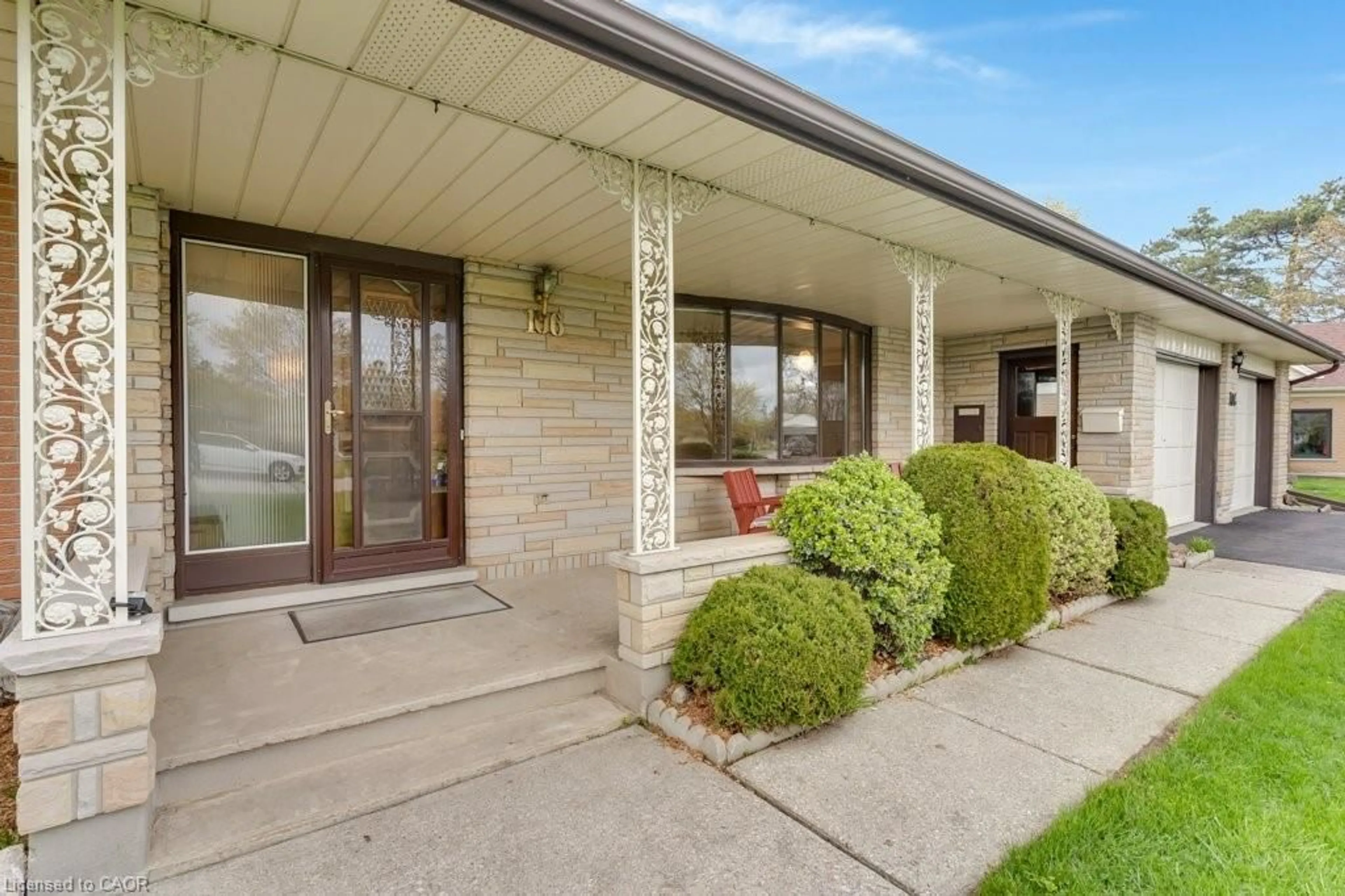 Home with brick exterior material, street for 106 Highland Park Pk, Cambridge Ontario N3H 3H4