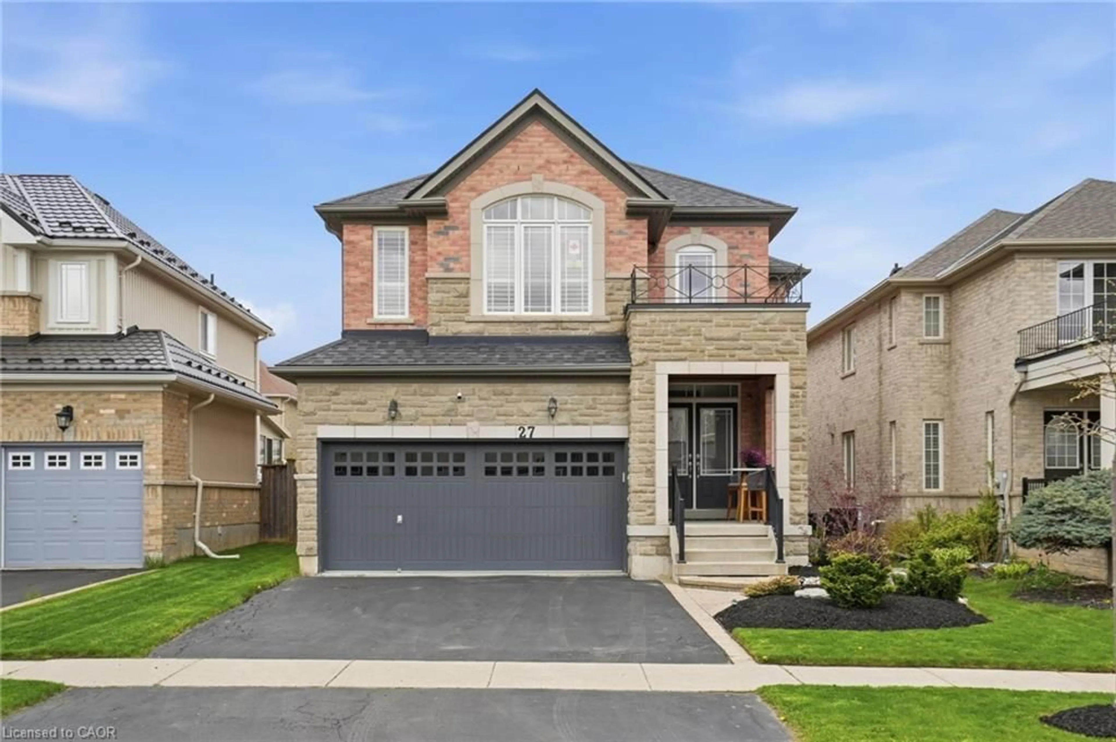 Home with brick exterior material, street for 27 Barrett Ave, Brantford Ontario N3S 0B2