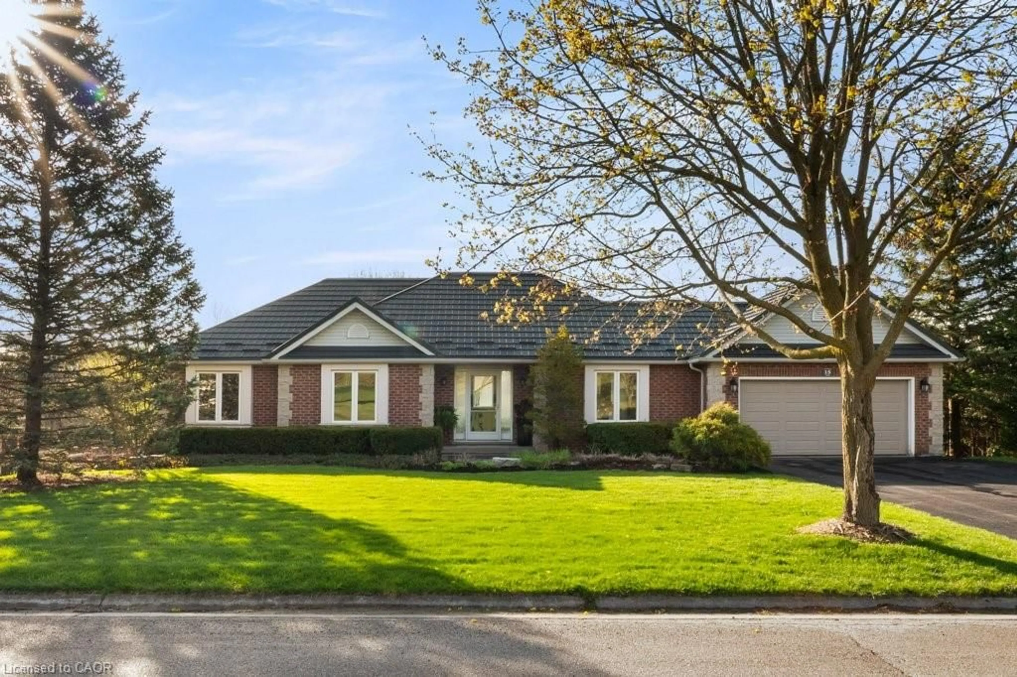 Home with brick exterior material, street for 15 Manresa Crt, Guelph Ontario N1E 0N8