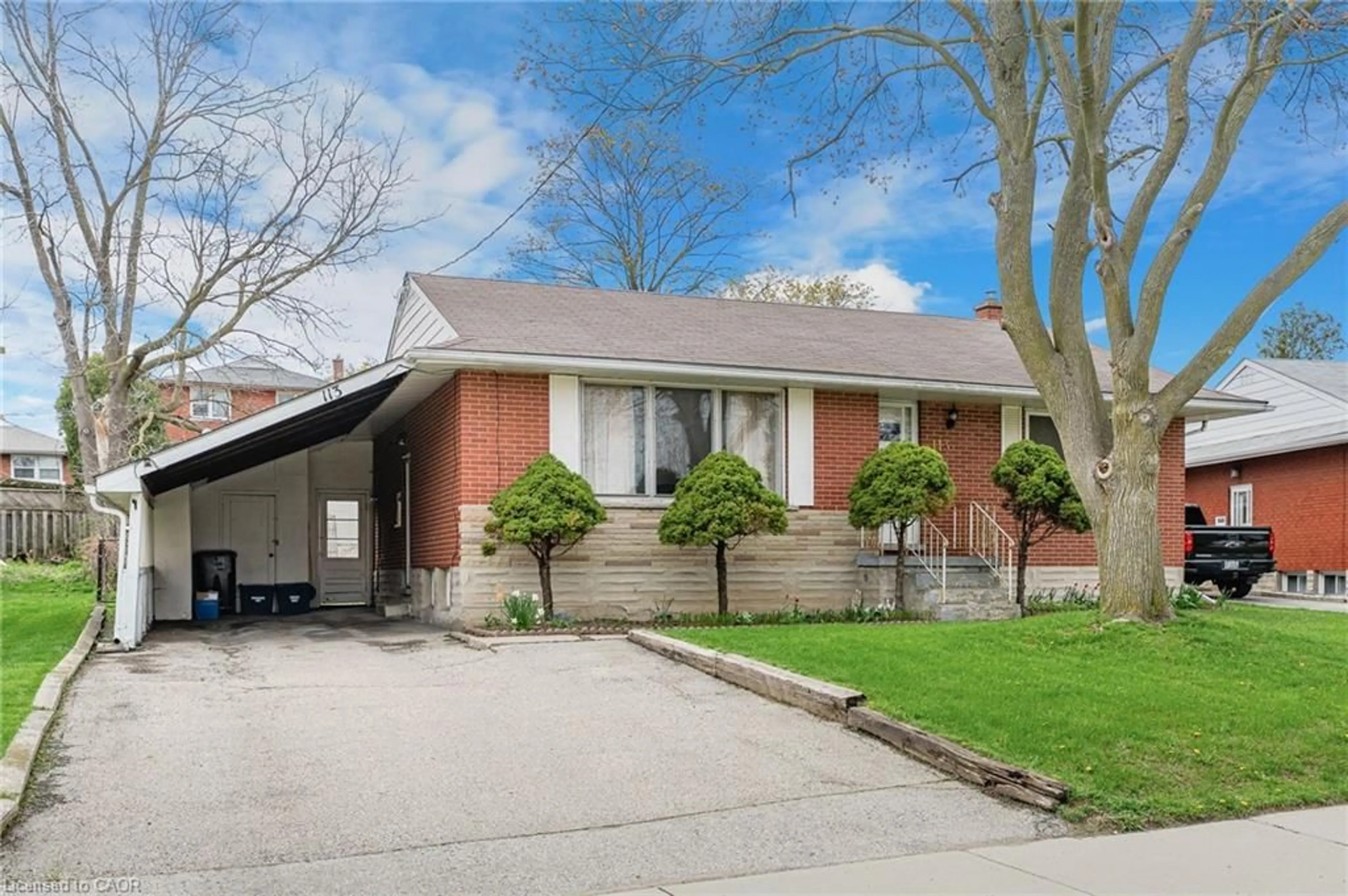 Home with brick exterior material, street for 113 Plymouth Rd, Kitchener Ontario N2G 3G7