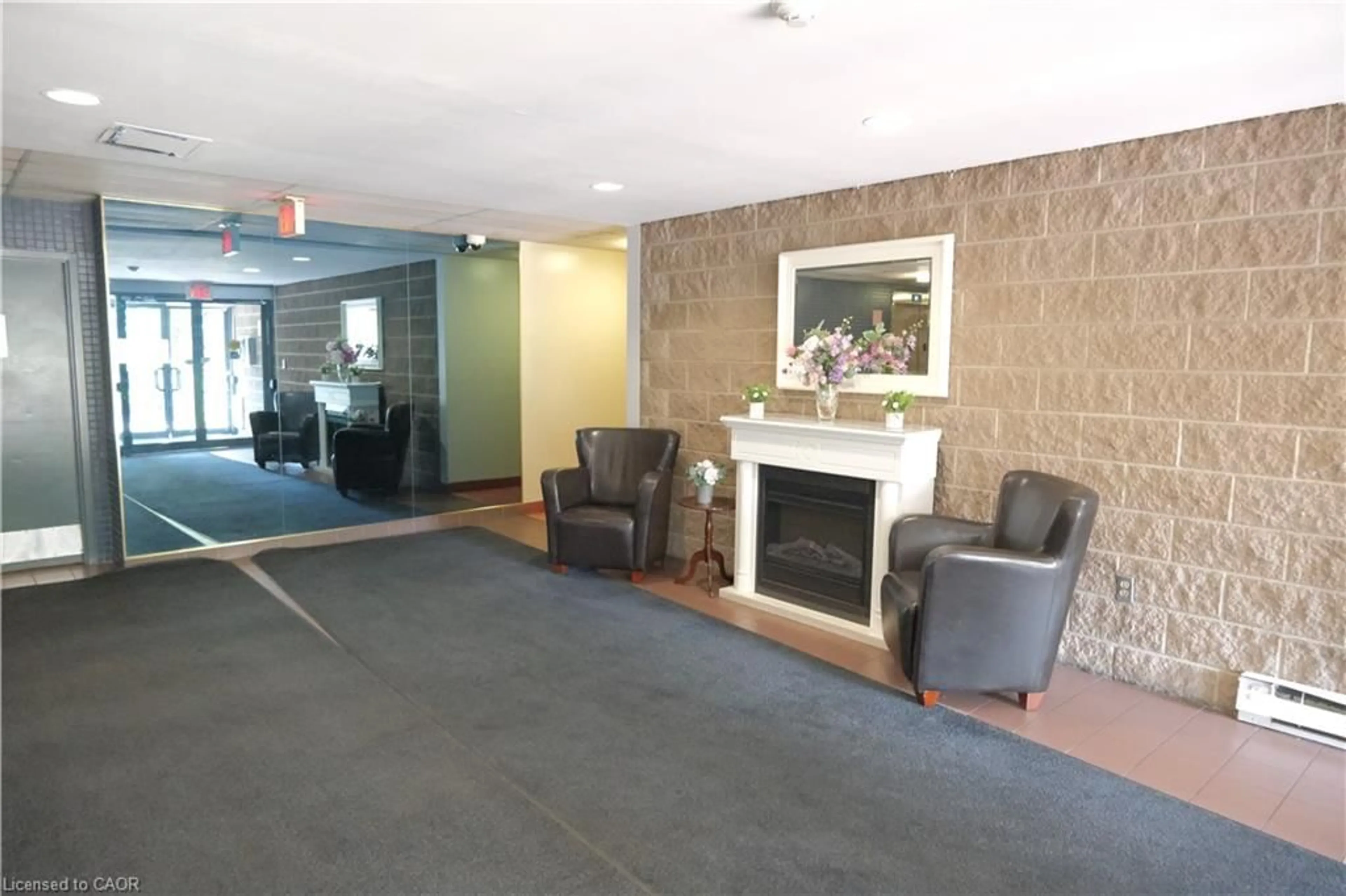 Lobby for 175 Hunter St #301, Hamilton Ontario L8N 4E7