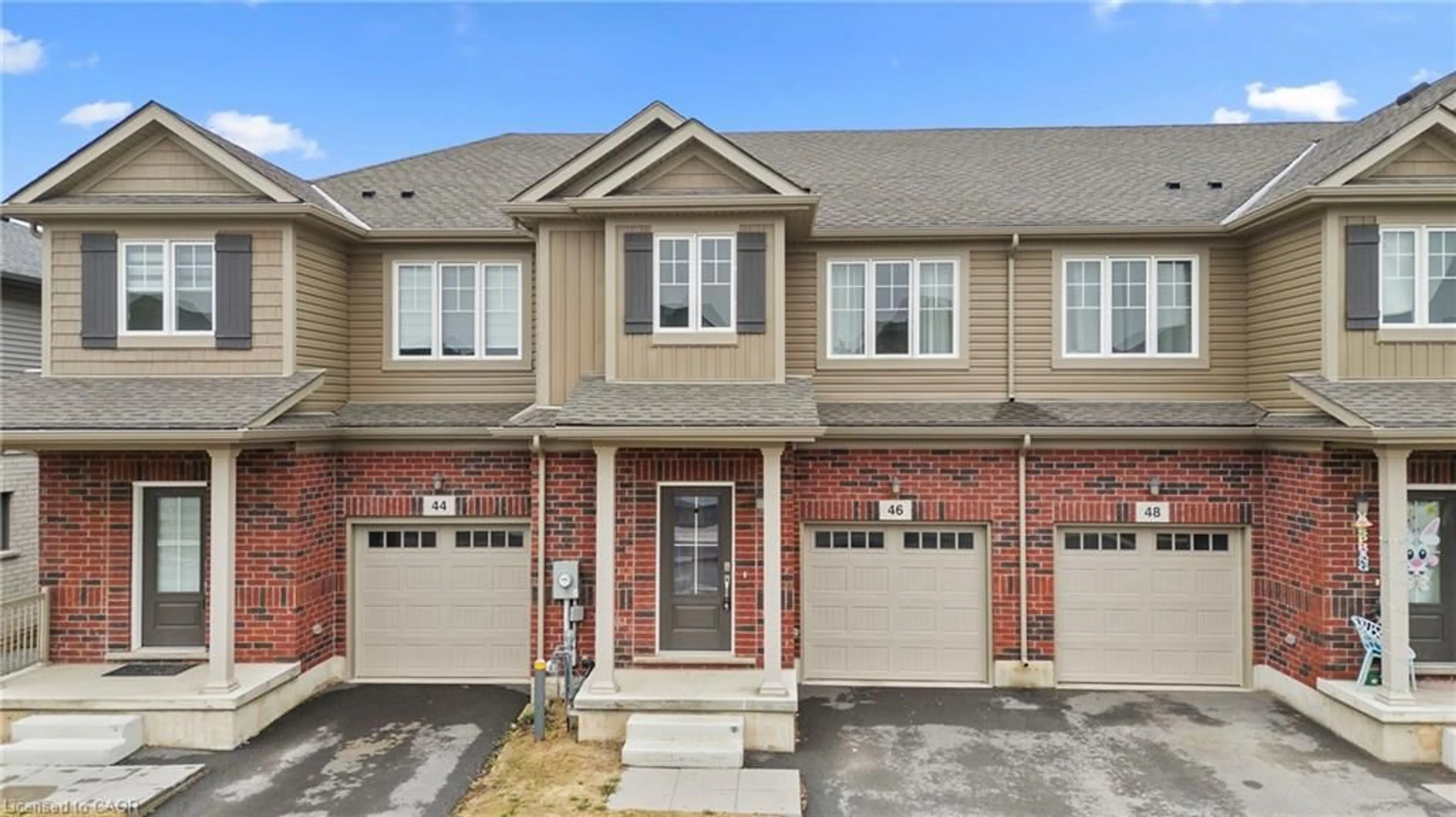 Home with brick exterior material, street for 46 Samuel Ave, Fonthill Ontario L2B 5N5
