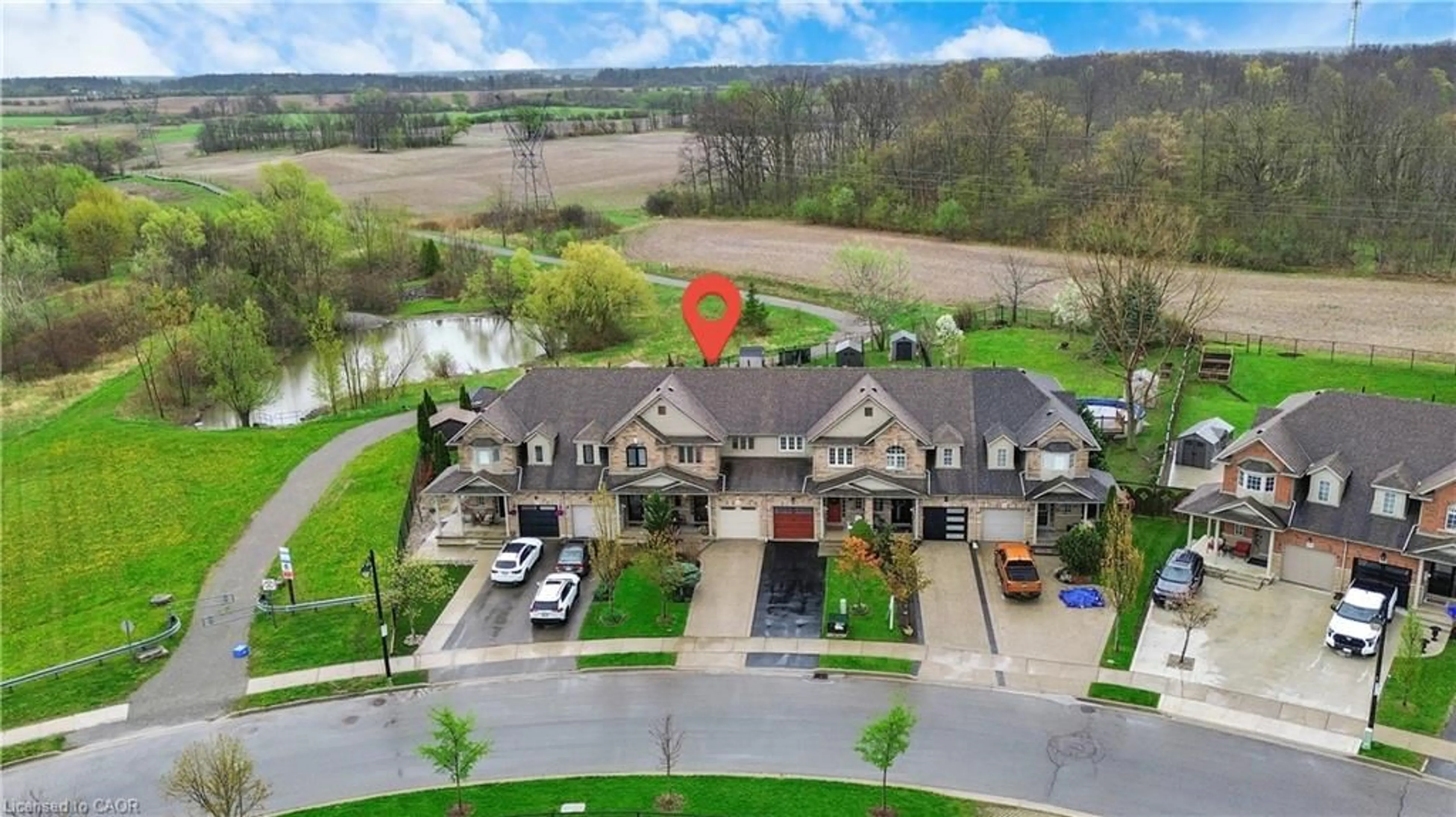 A pic from outside/outdoor area/front of a property/back of a property/a pic from drone, water/lake/river/ocean view for 243 Southbrook Dr, Glanbrook Ontario L0R 1C0