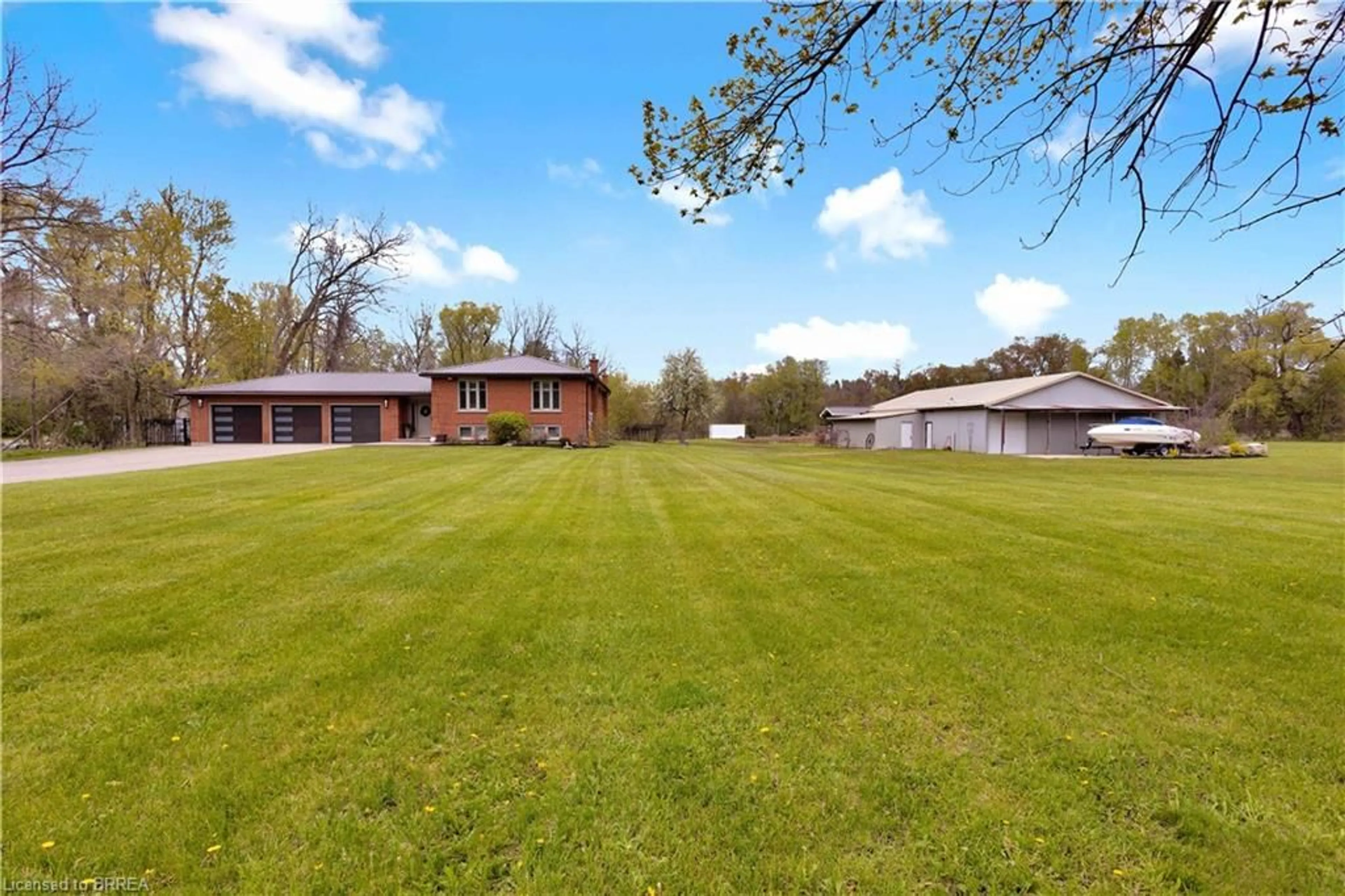 A pic from outside/outdoor area/front of a property/back of a property/a pic from drone, unknown for 183 Mcgill Rd, Mount Pleasant Ontario N0E 1K0