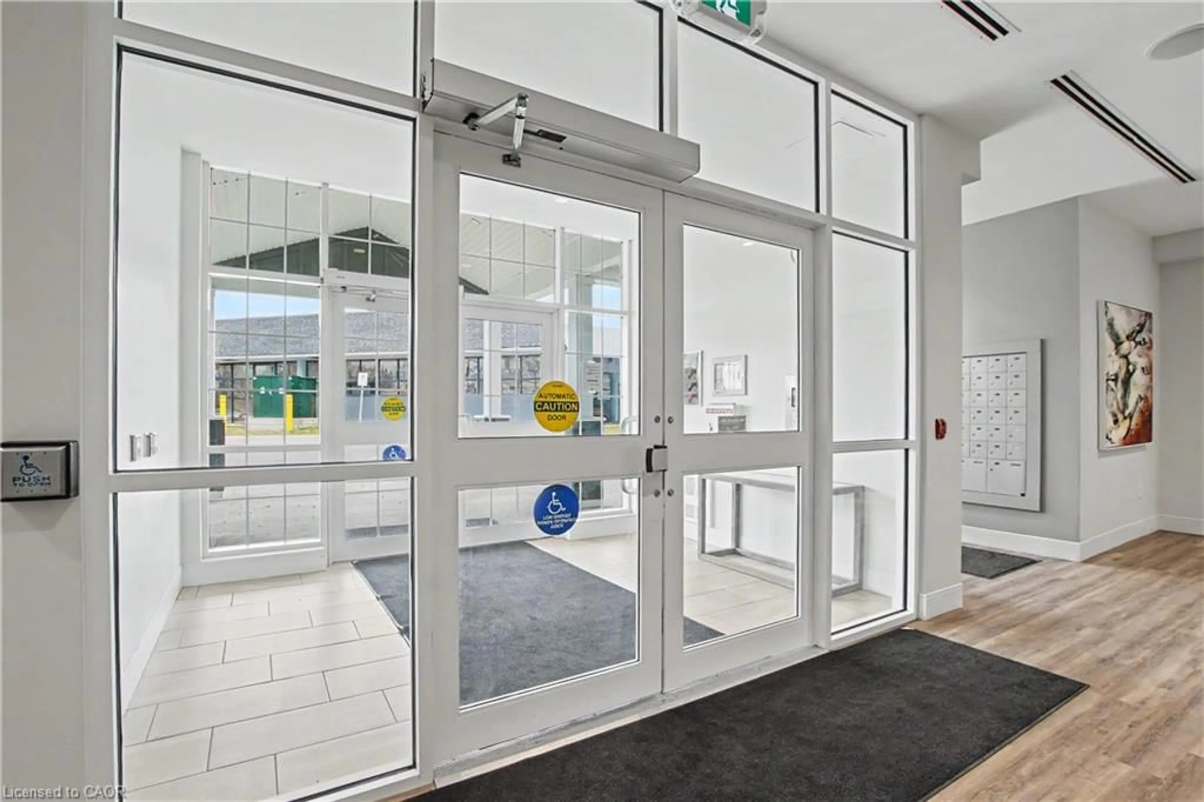 Indoor foyer for 39 Sister Varga Terr #306, Hamilton Ontario L9B 0J7