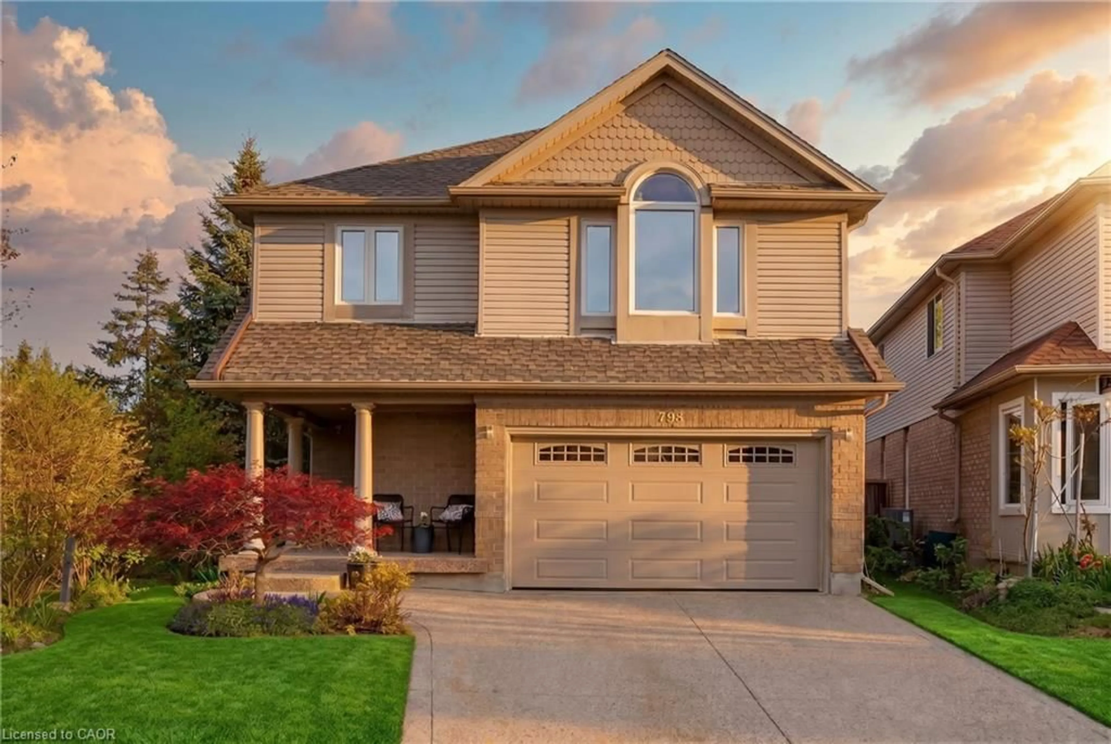 Home with vinyl exterior material, street for 793 Grand Banks Dr, Waterloo Ontario N2K 4N3