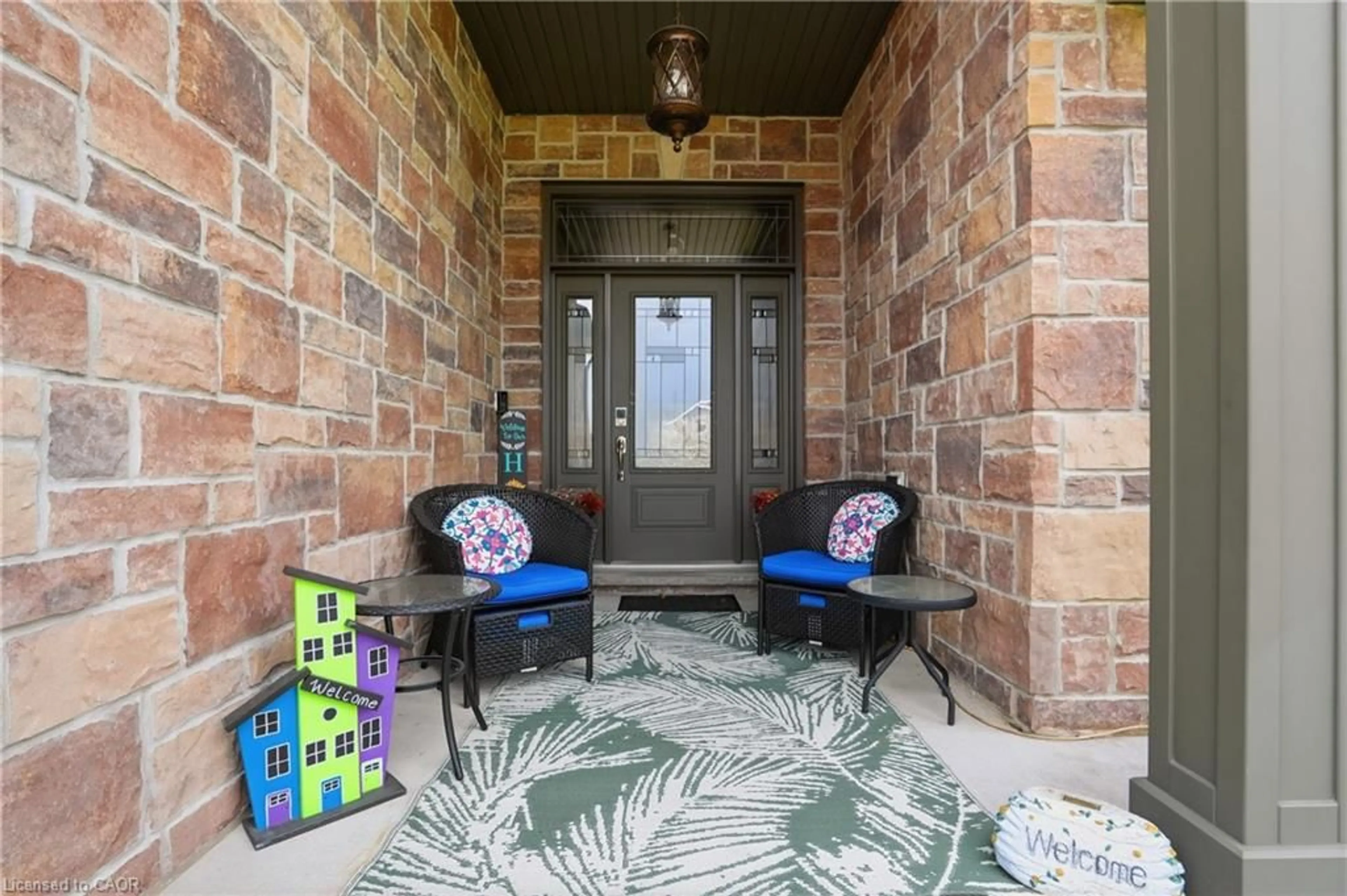 Indoor entryway for 35 Patten Dr, St. George Ontario N0E 1N0