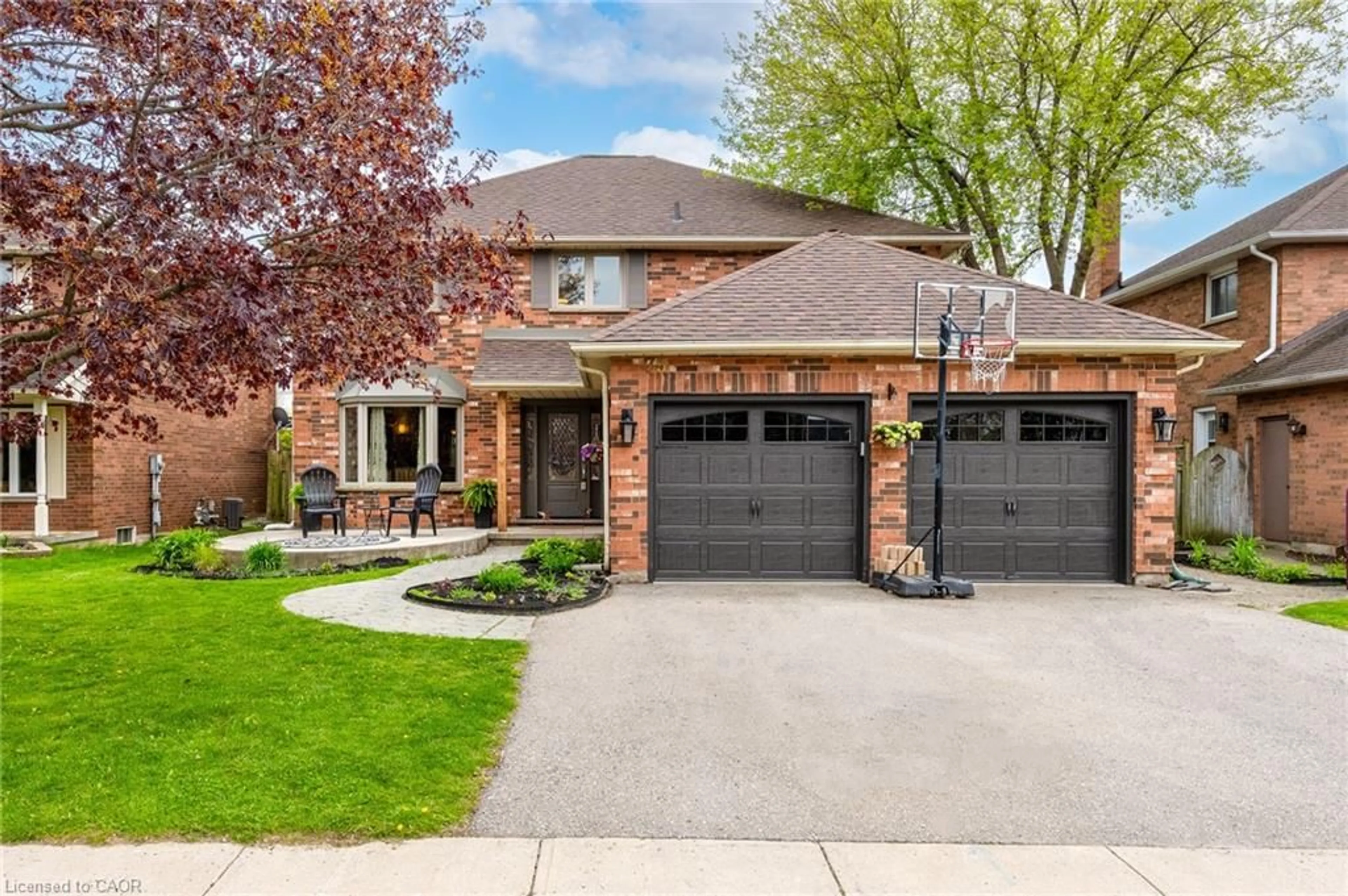 Home with brick exterior material, street for 75 Handorf Dr, Cambridge Ontario N3C 3Y3
