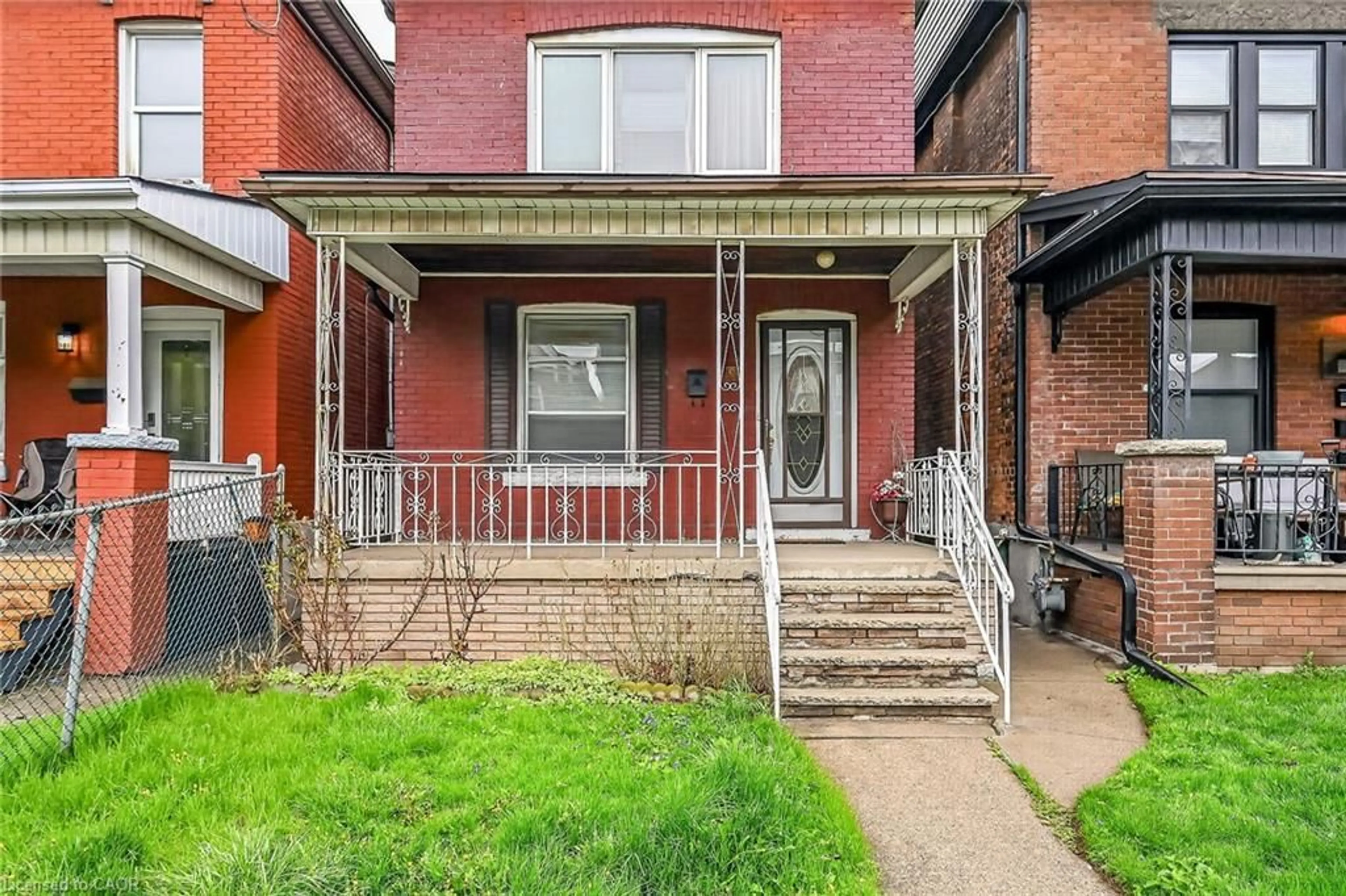 Home with brick exterior material, street for 35 Garfield Ave, Hamilton Ontario L8M 2R5