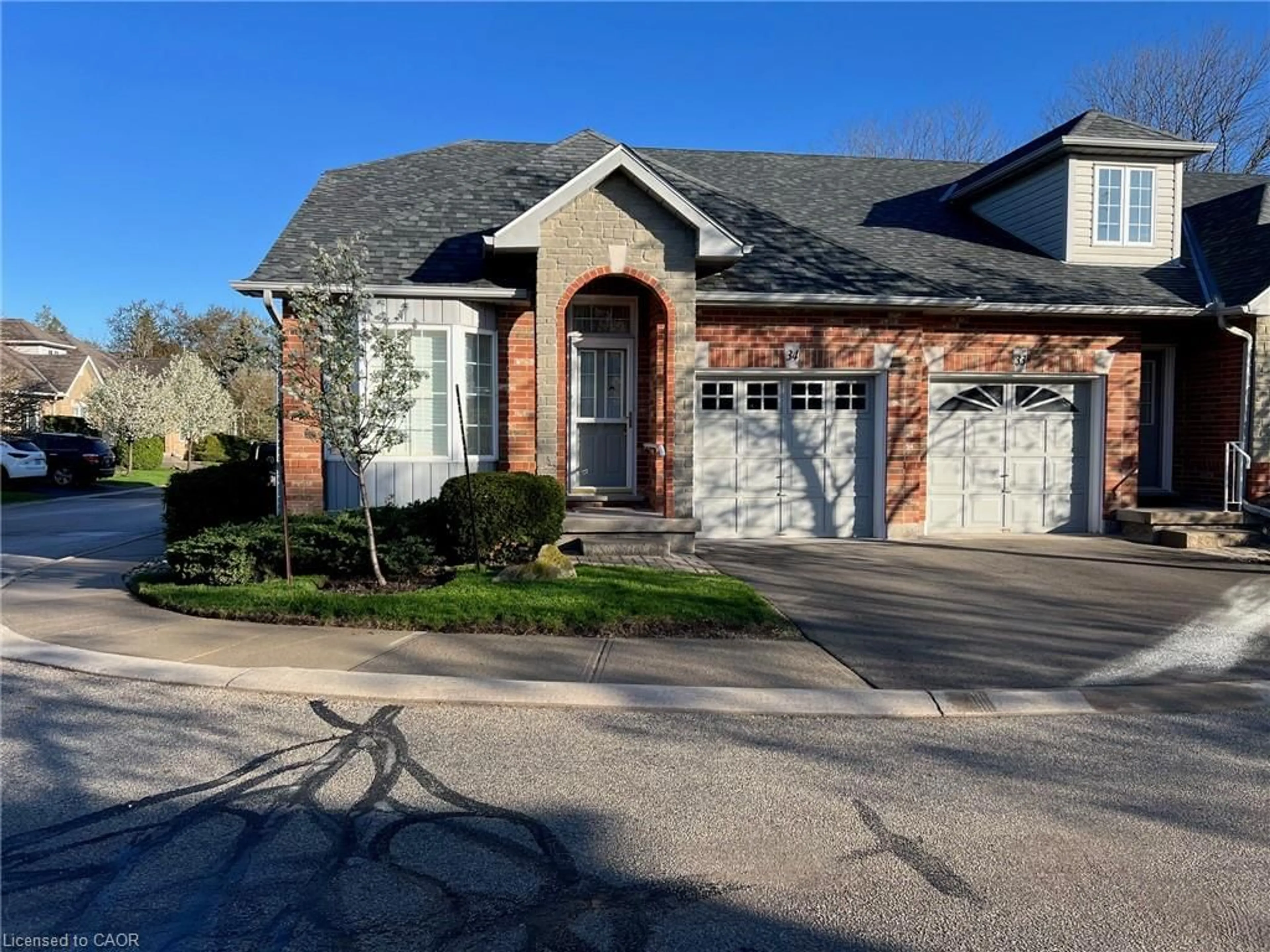 Home with brick exterior material, street for 47 Main St #34, Waterdown Ontario L0R 2H0