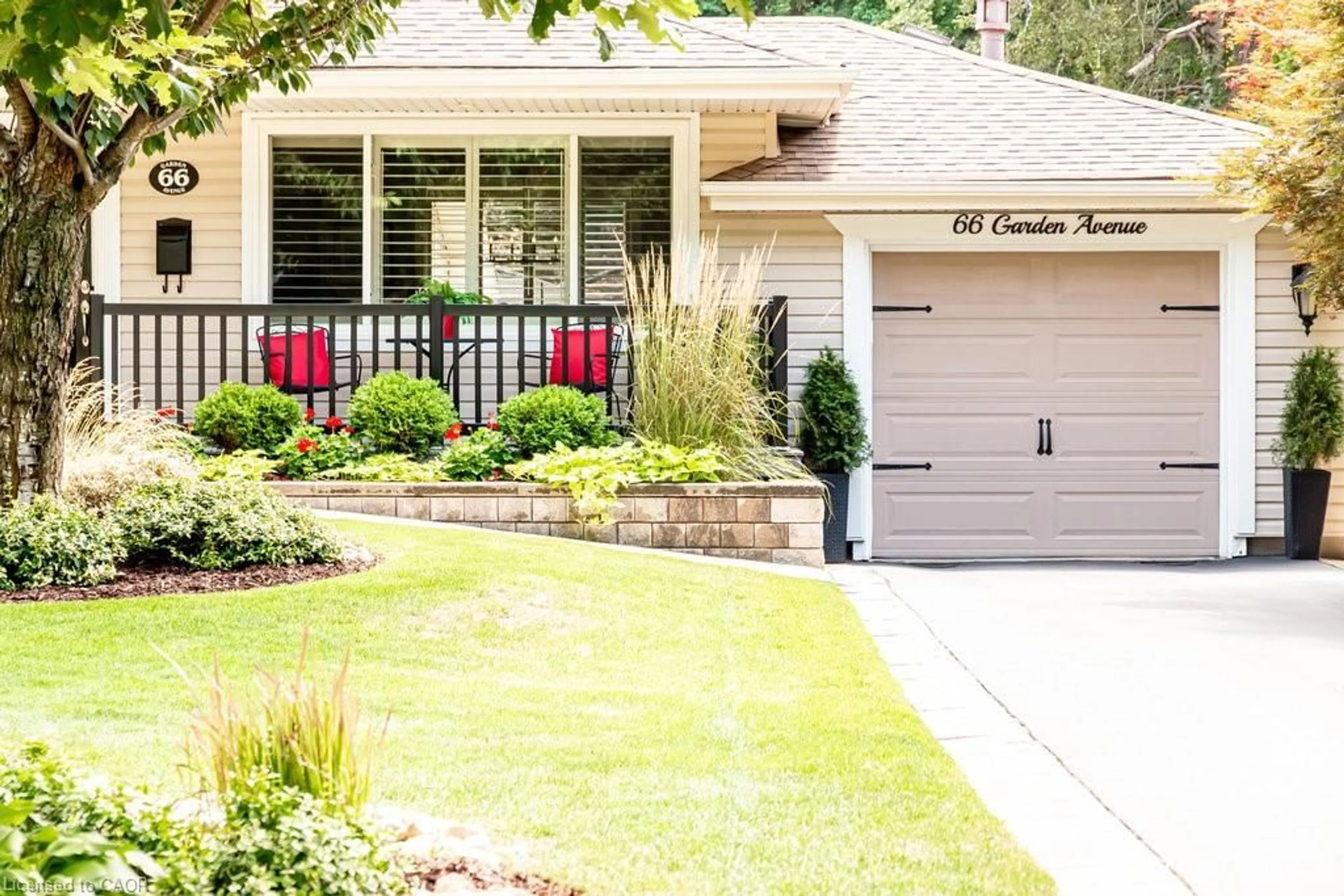 Home with brick exterior material, street for 66 Garden Ave, Ancaster Ontario L9G 2J5