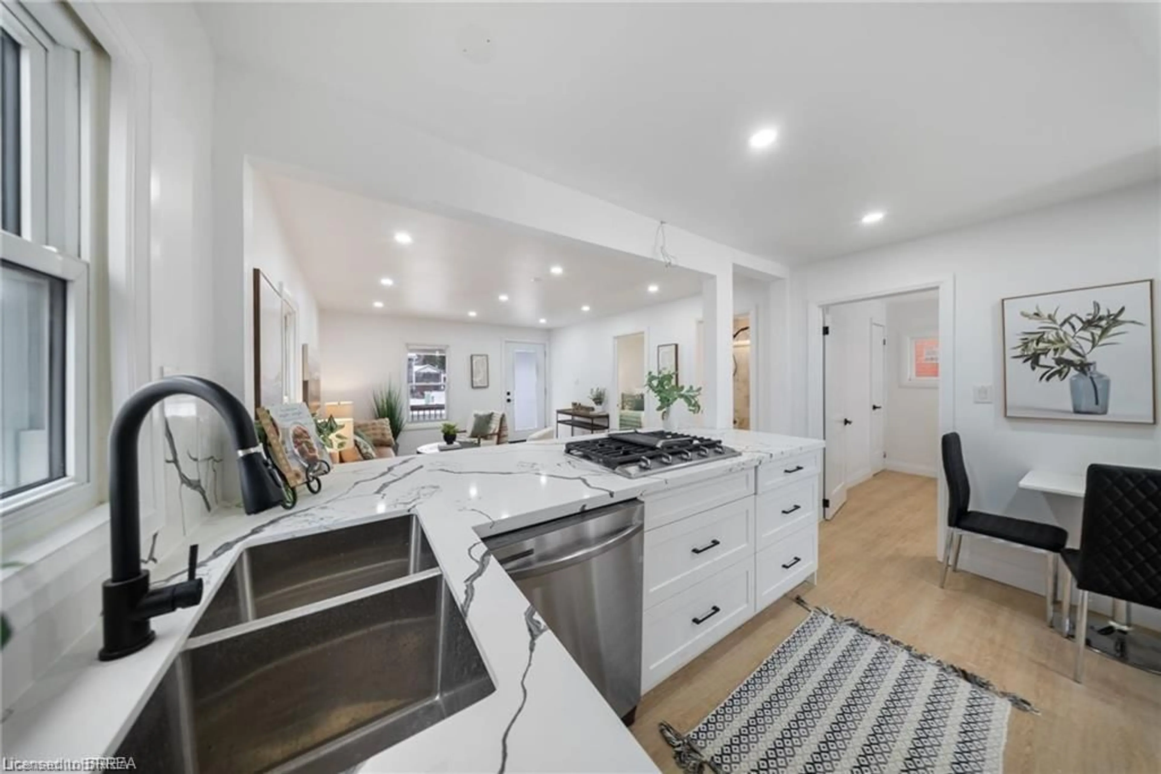 Open concept kitchen, ceramic/tile floor for 111 Victoria St, Brantford Ontario N3S 3K7