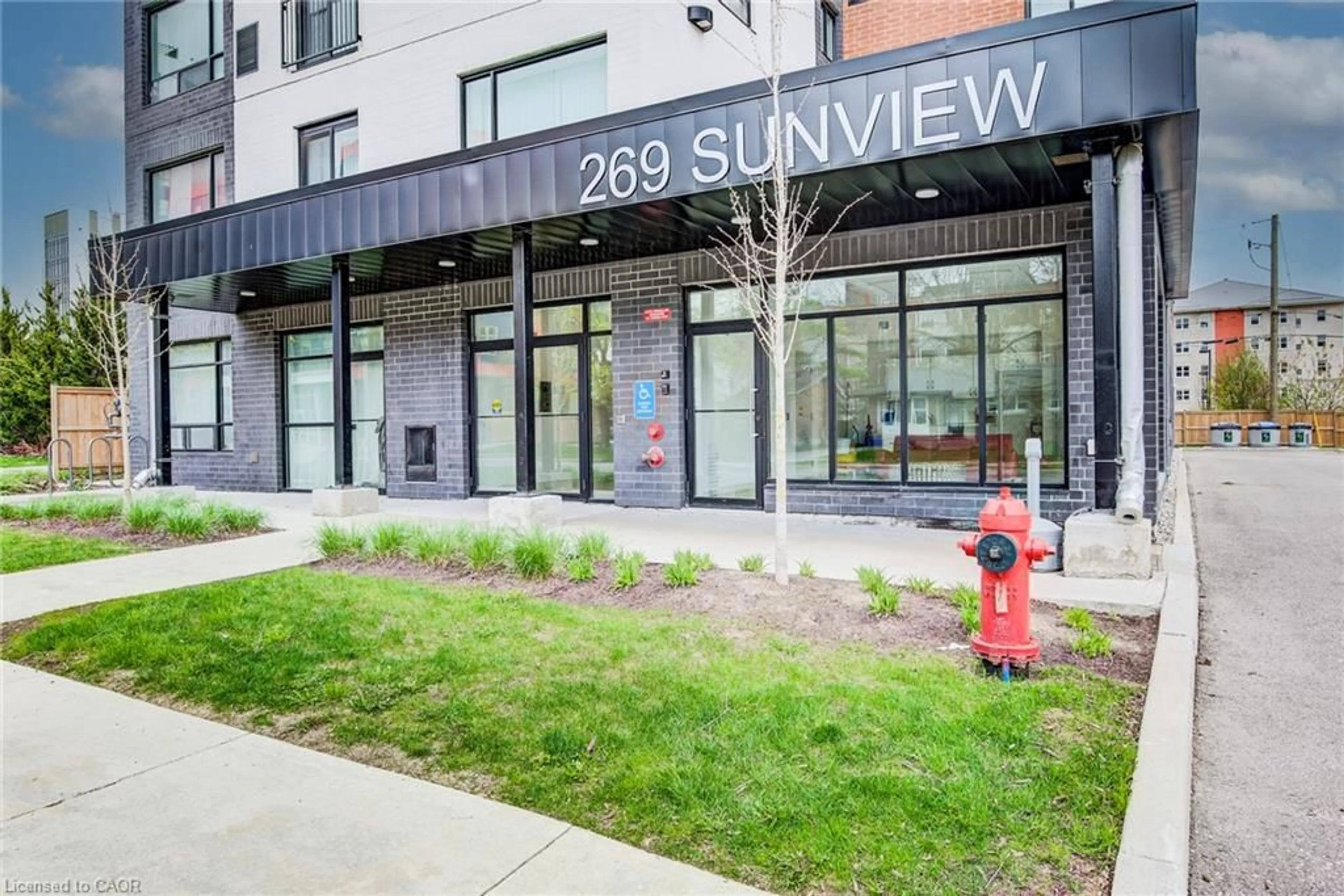 Unknown for 269 Sunview St #606, Waterloo Ontario N2L 3V8