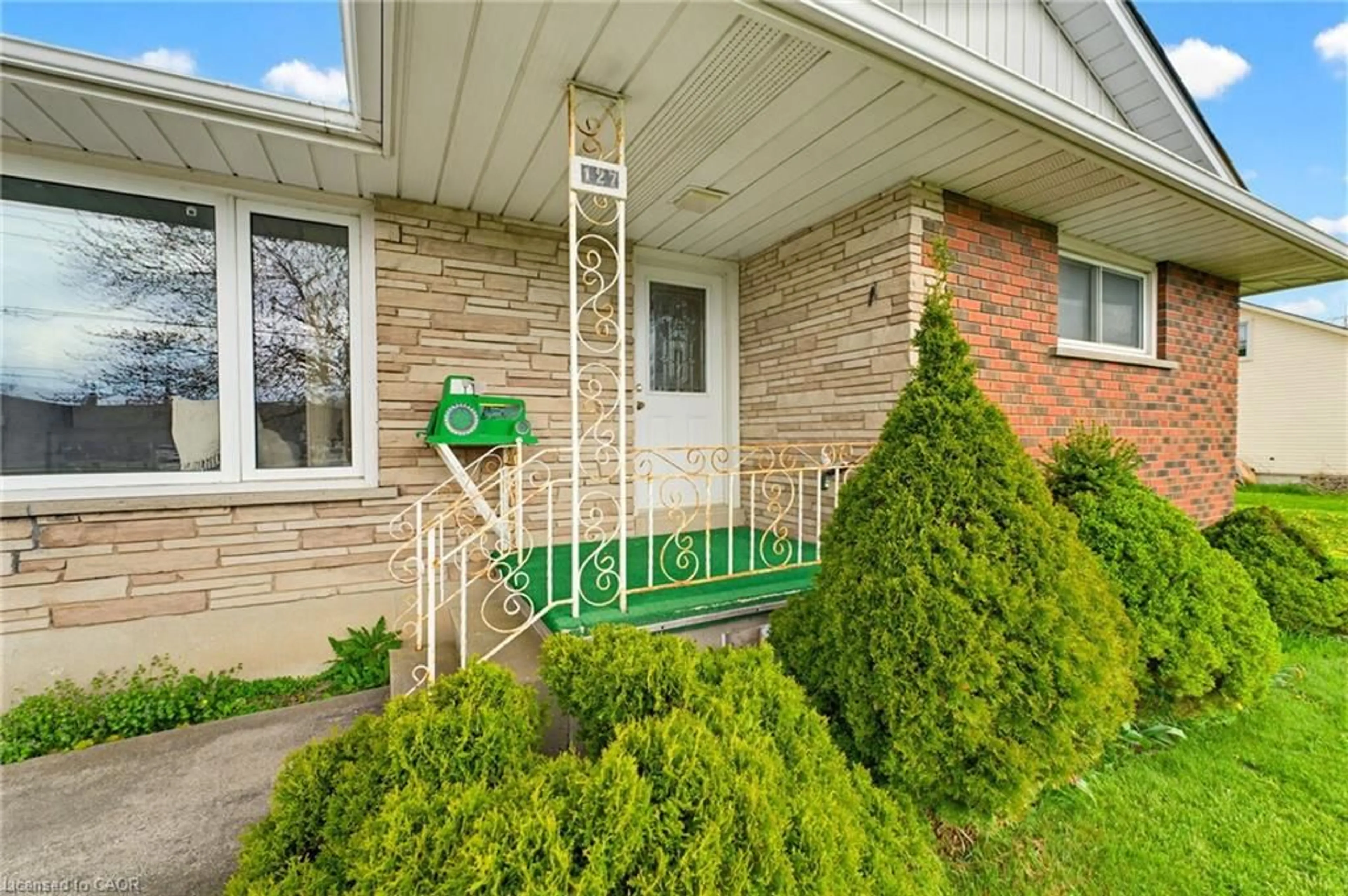Unknown for 127 King St, Hagersville Ontario N0A 1H0