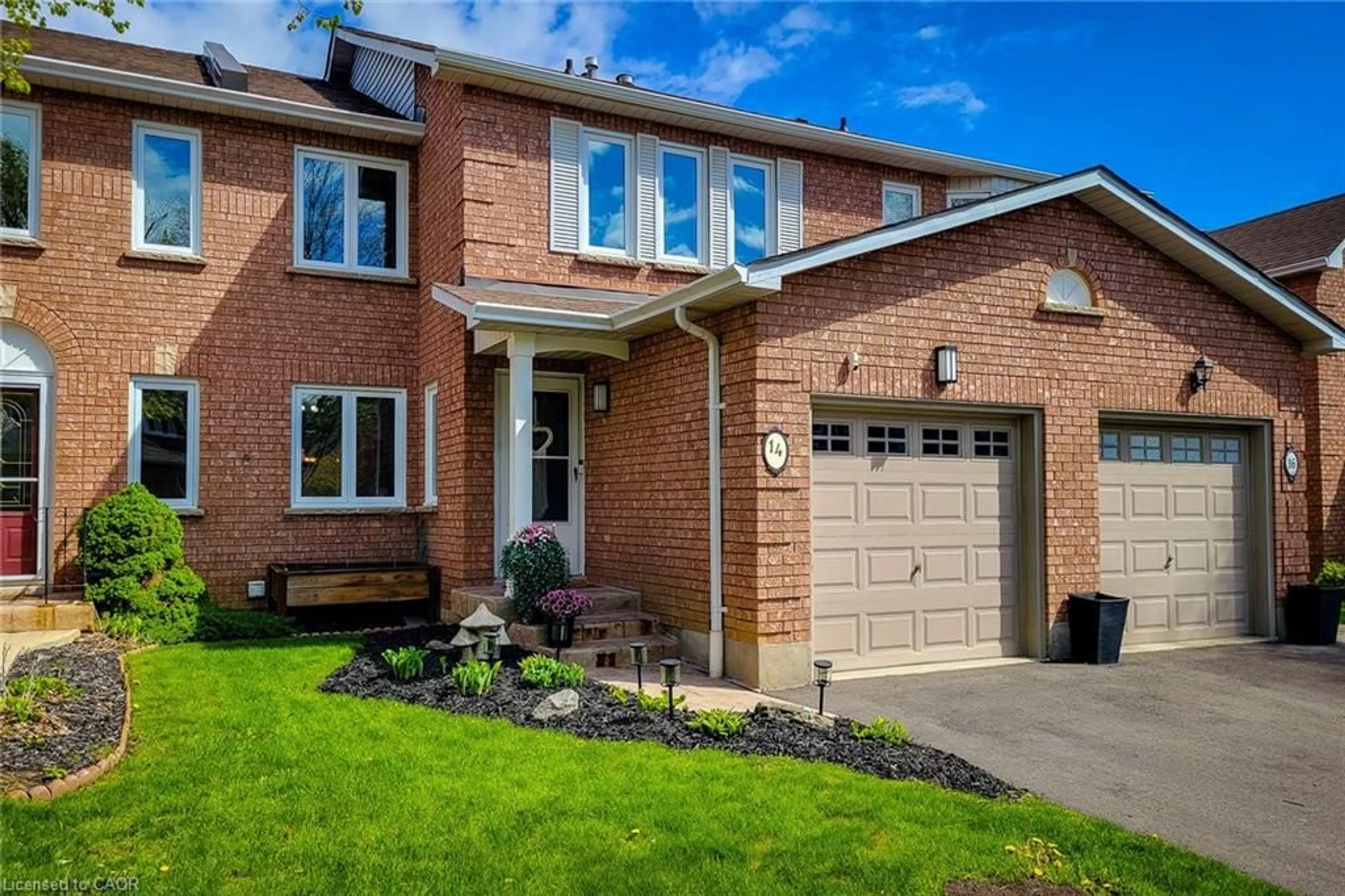 Home with brick exterior material, street for 7 Davidson Blvd #14, Dundas Ontario L9H 6Y7
