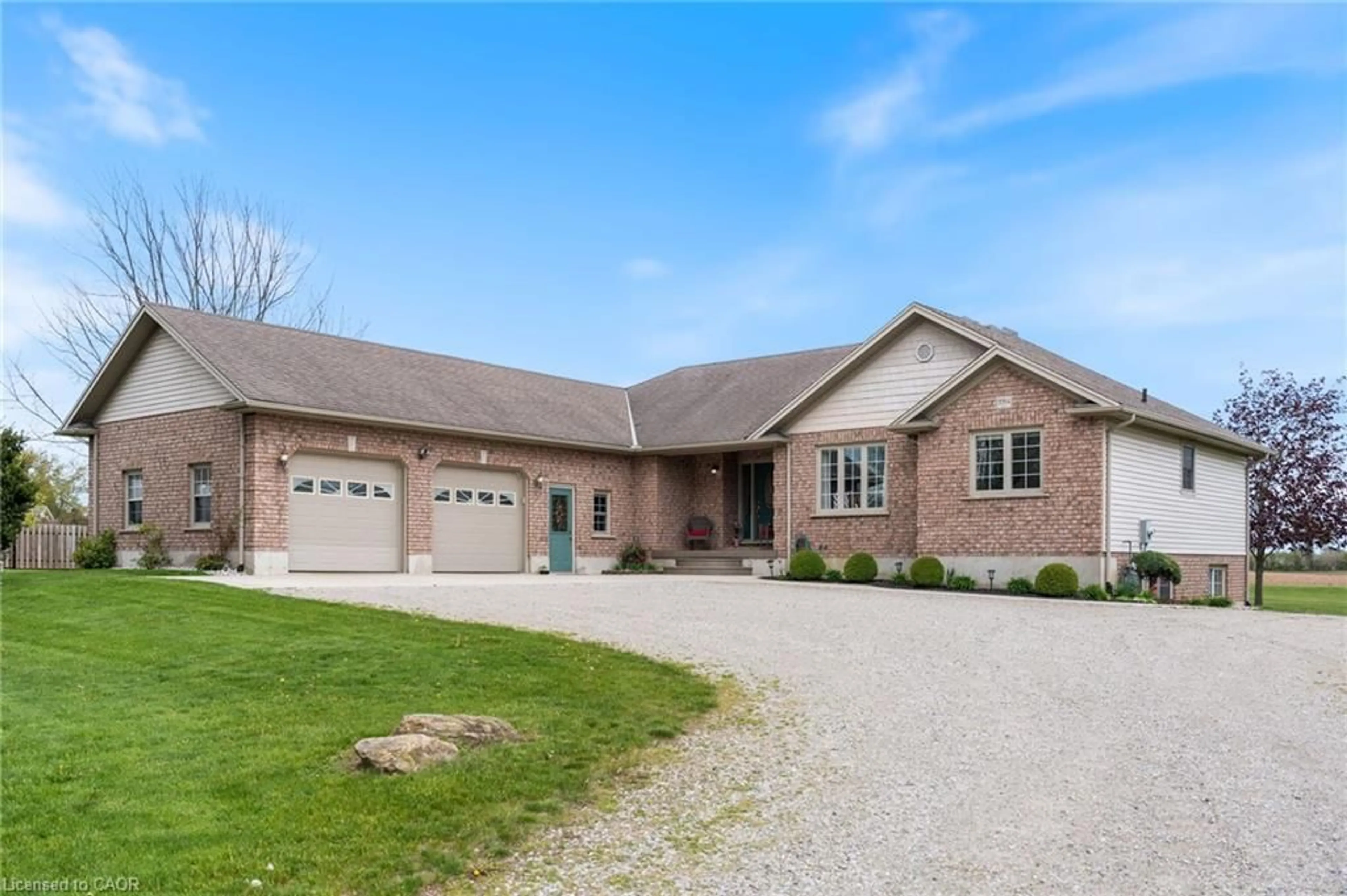 Home with brick exterior material, street for 8984 Plank Rd, Straffordville Ontario N0J 1Y0