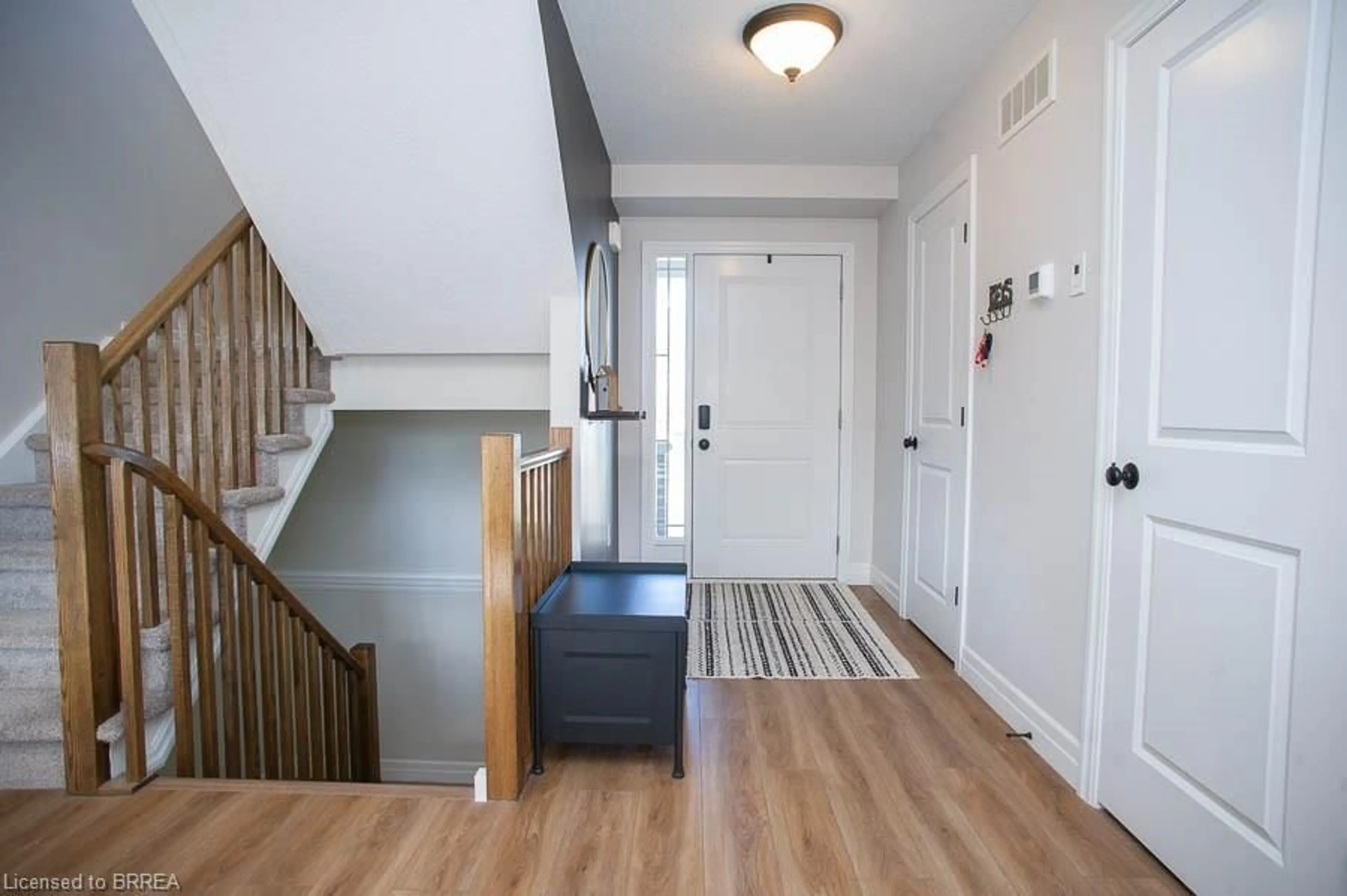Indoor entryway for 19 Muma St, Drumbo Ontario N0J 1G0