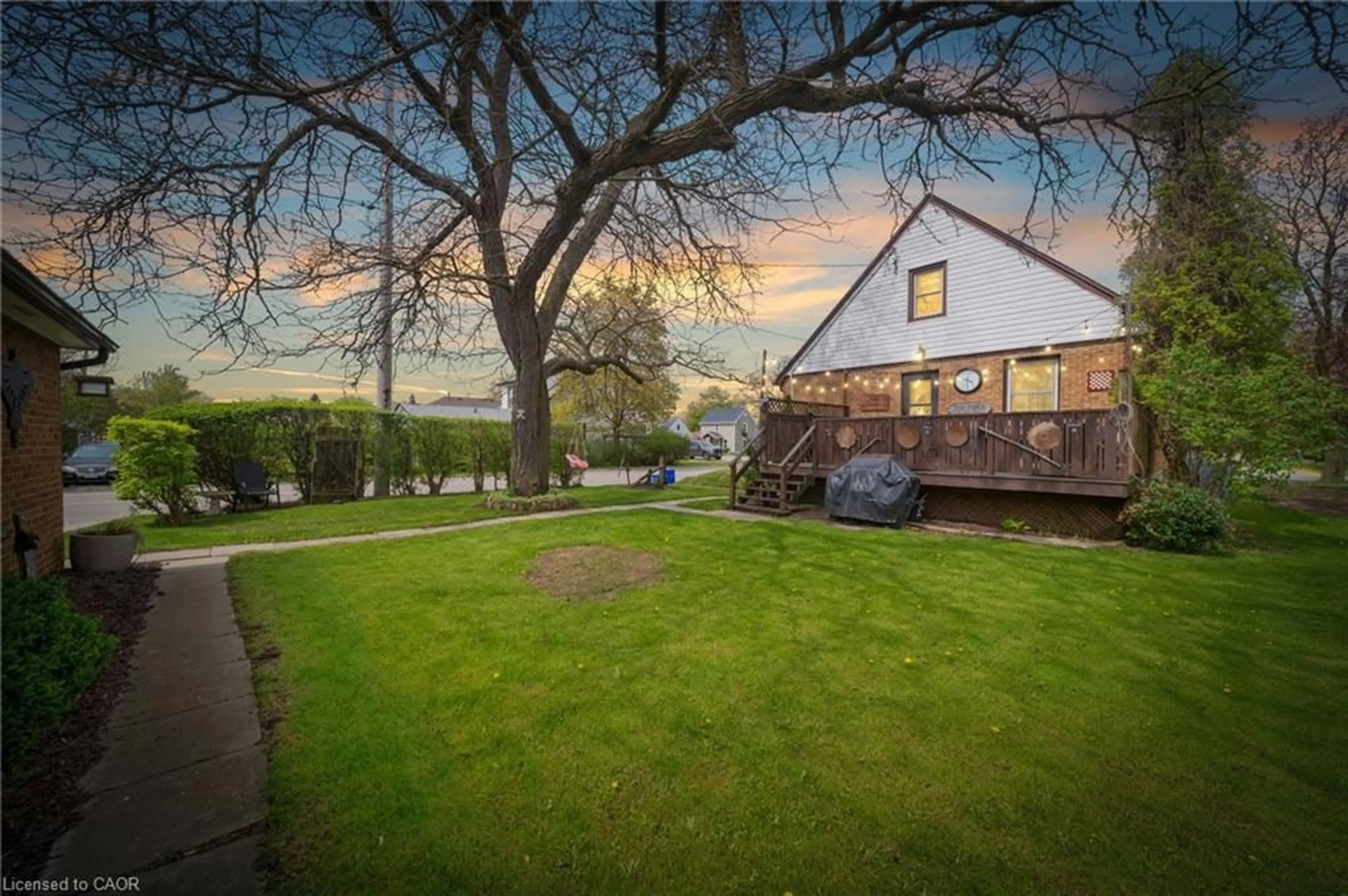 A pic from outside/outdoor area/front of a property/back of a property/a pic from drone, water/lake/river/ocean view for 14 Sherring St, Hagersville Ontario N0A 1H0