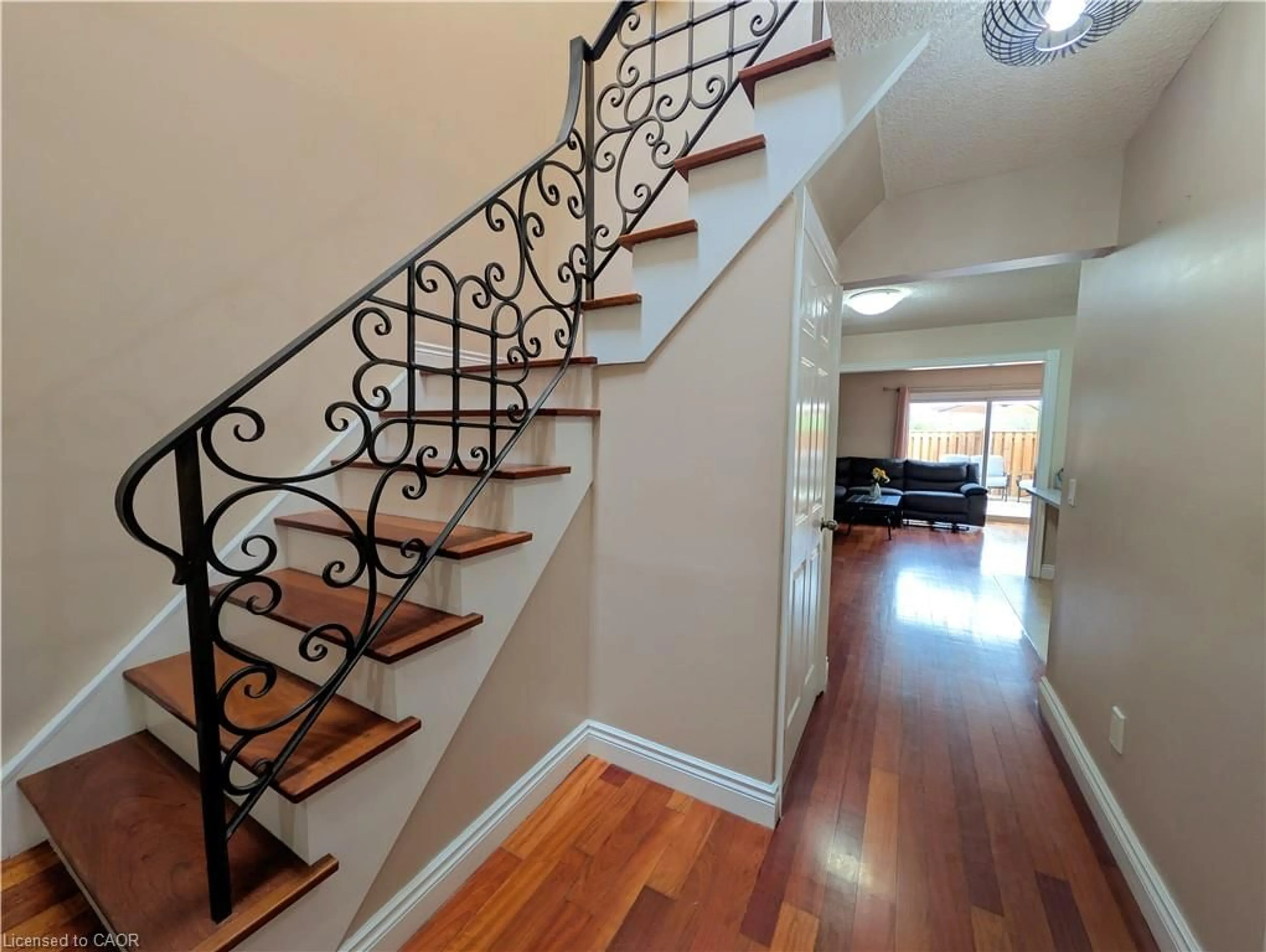 Unknown for 34 Dynasty Ave #13, Stoney Creek Ontario L8G 5C7