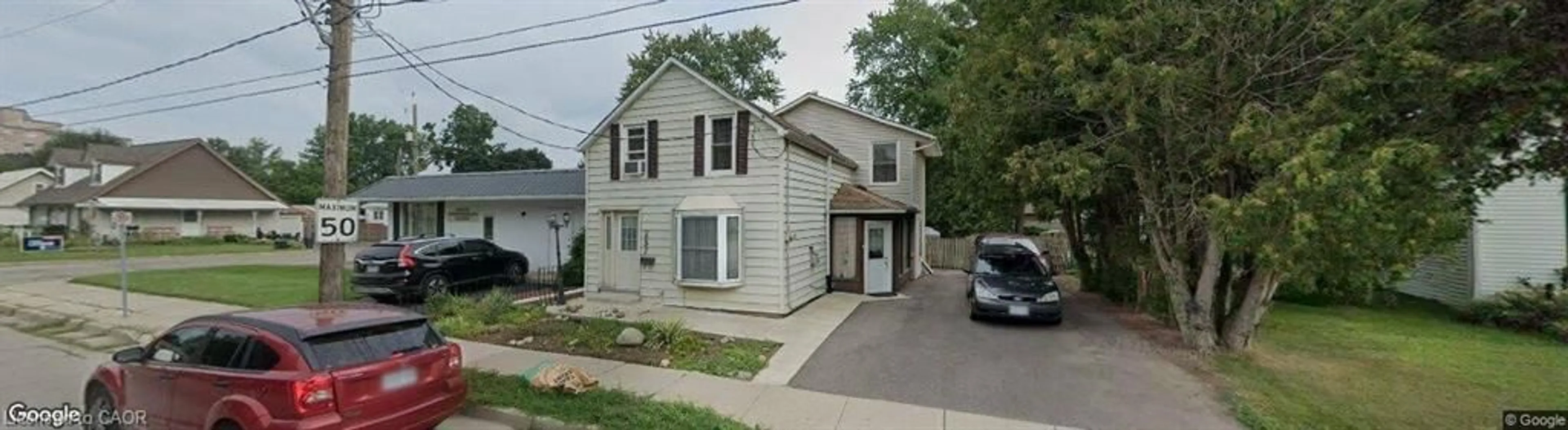 Blurry image for 257 Cedar St, Simcoe Ontario N3Y 2H8