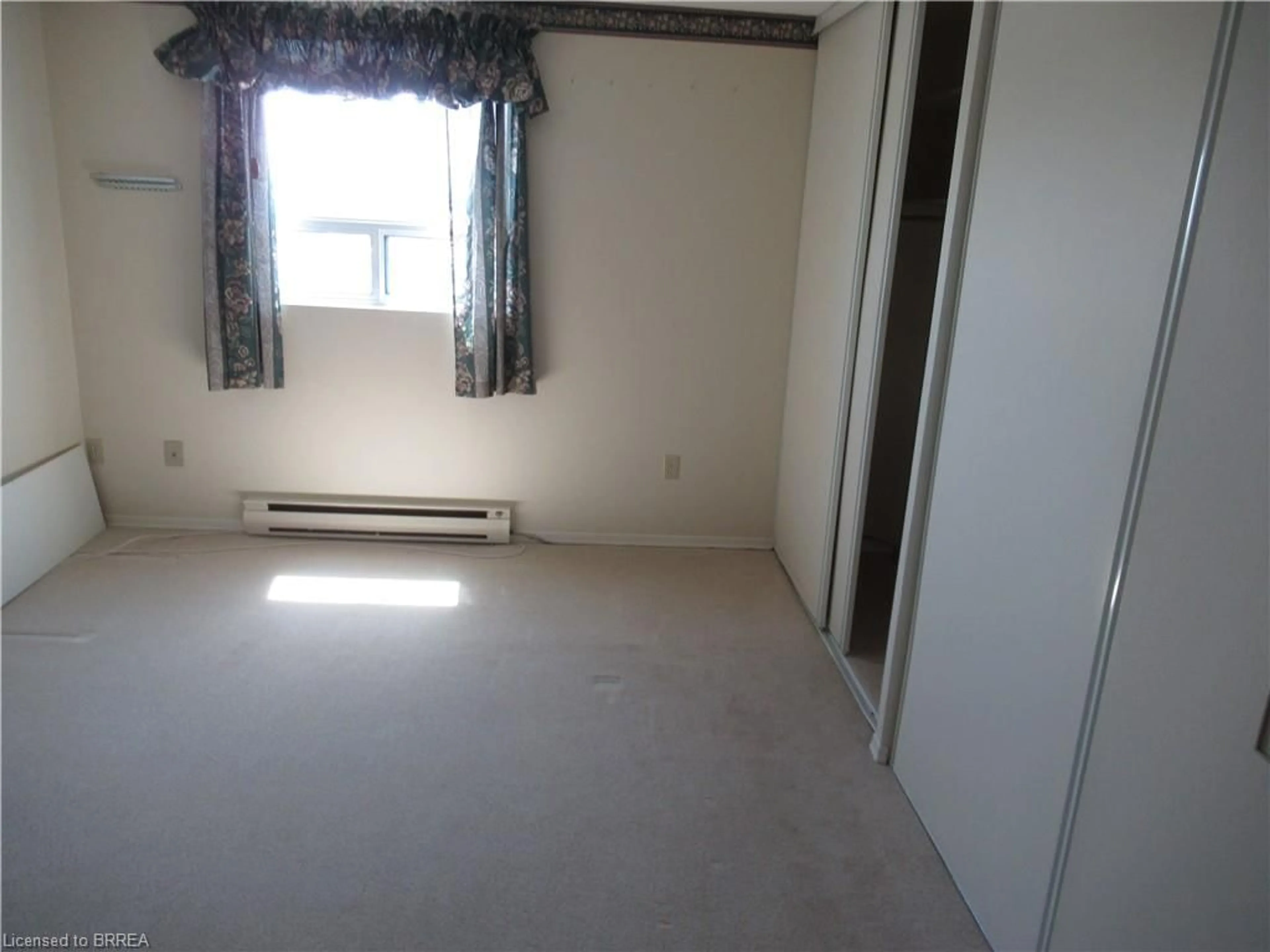 A pic of a room for 421 Fairview Dr #401, Brantford Ontario N3R 7M3