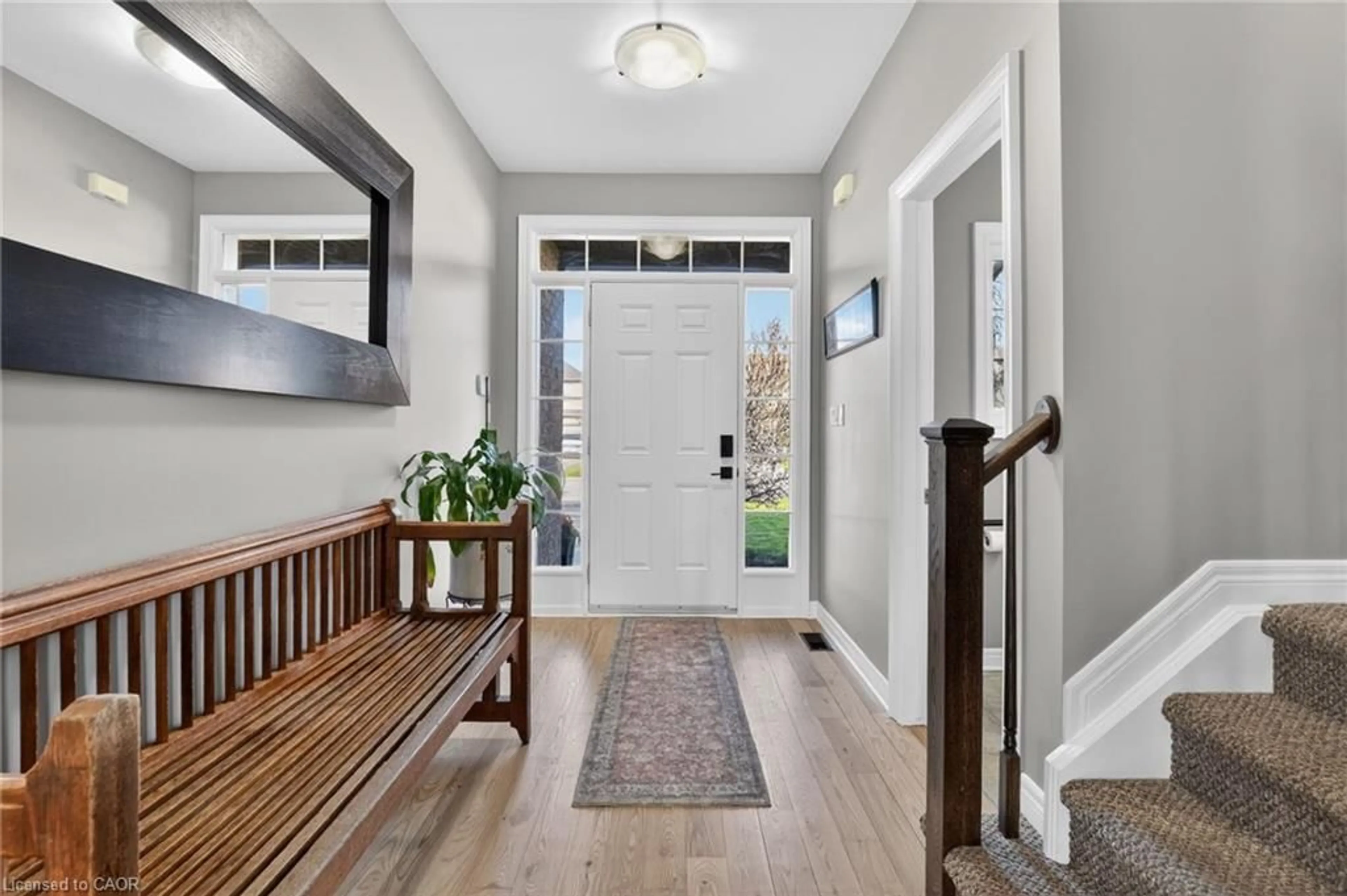 Indoor entryway for 502 Carrie Ave, Ridgeway Ontario L0S 1N0