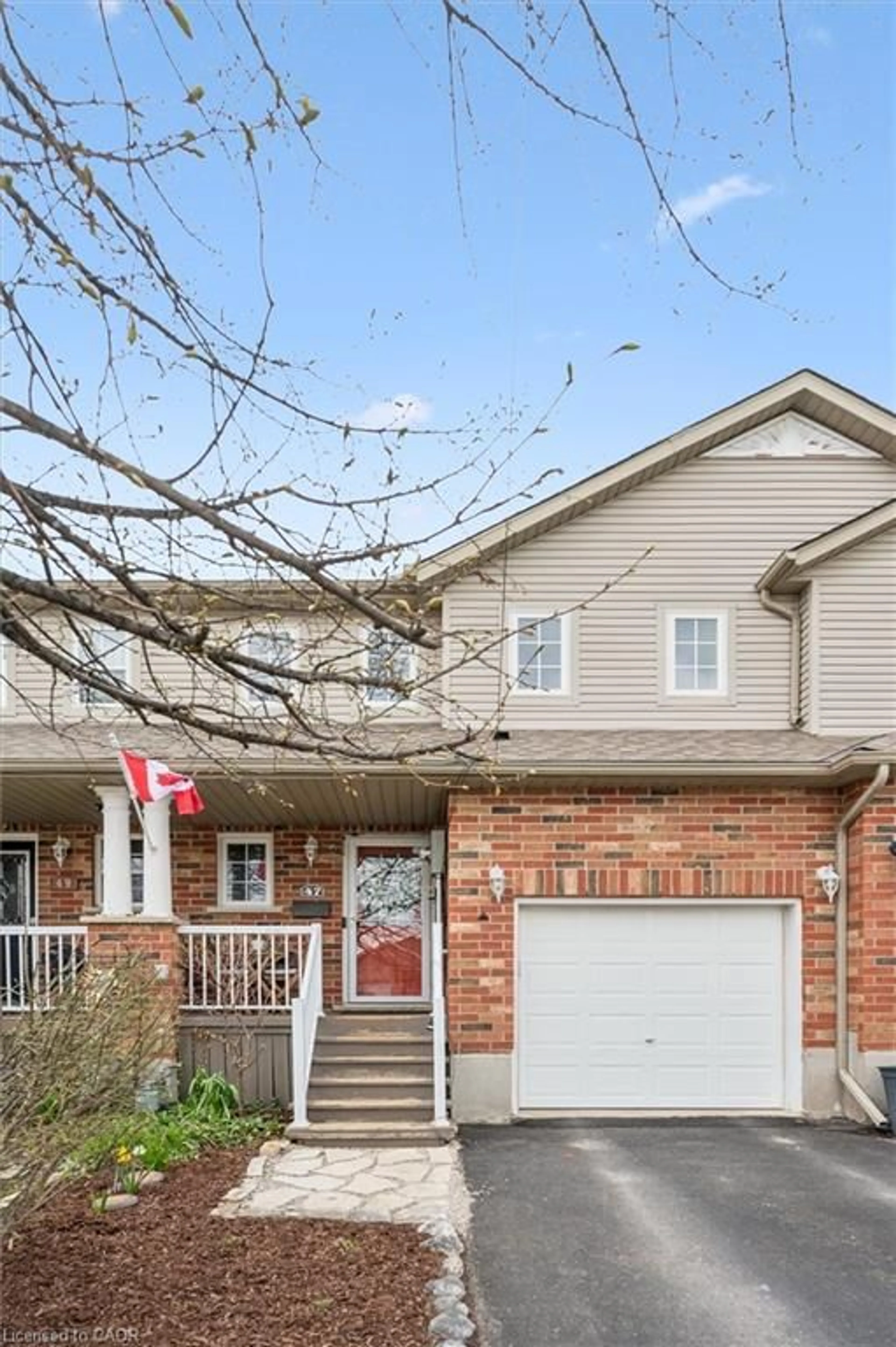 Home with brick exterior material, street for 47 Gibbons Dr, Fergus Ontario N1M 3T4