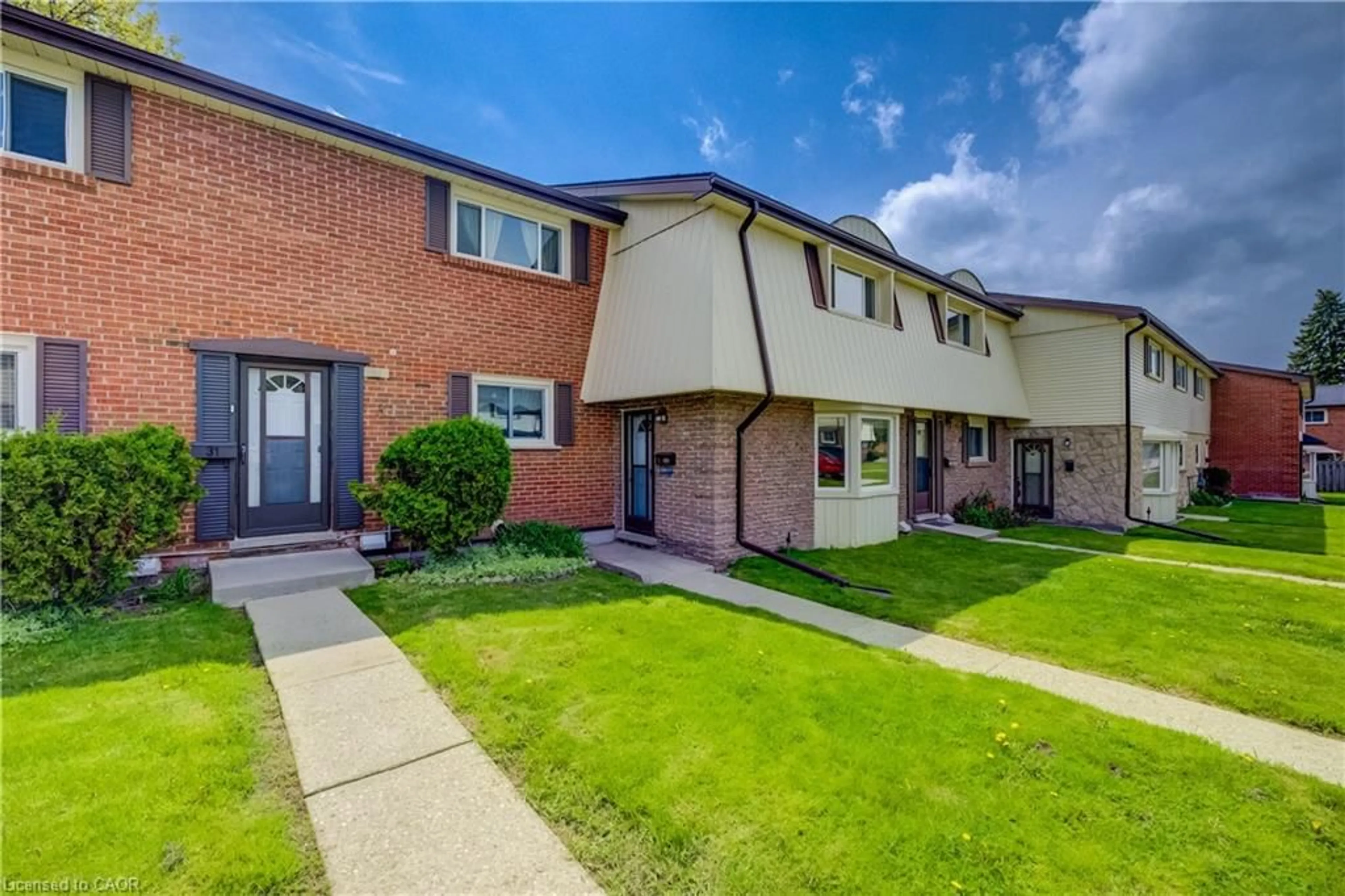 Unknown for 160 Jansen Ave #32, Kitchener Ontario N2A 2L7