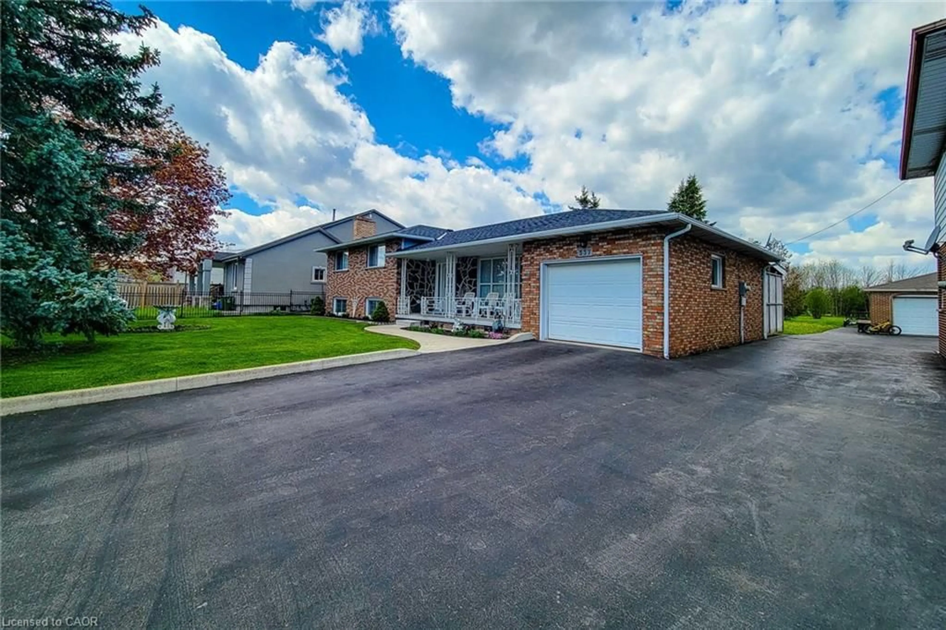 Unknown for 337 Mcneilly Rd, Stoney Creek Ontario L8E 5H4