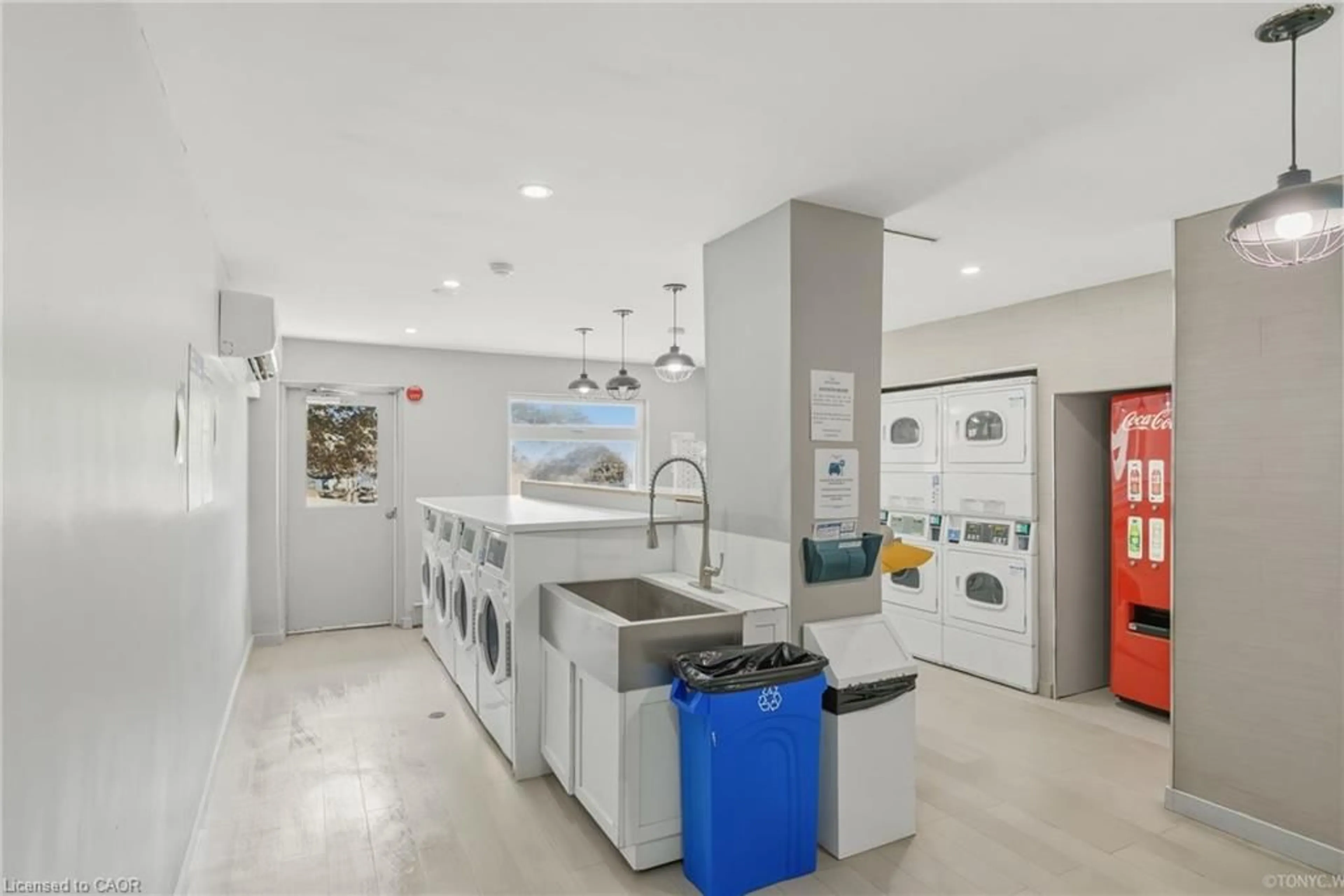 Laundry room for 563 Mornington Ave #508, London Ontario N5Y 4T8