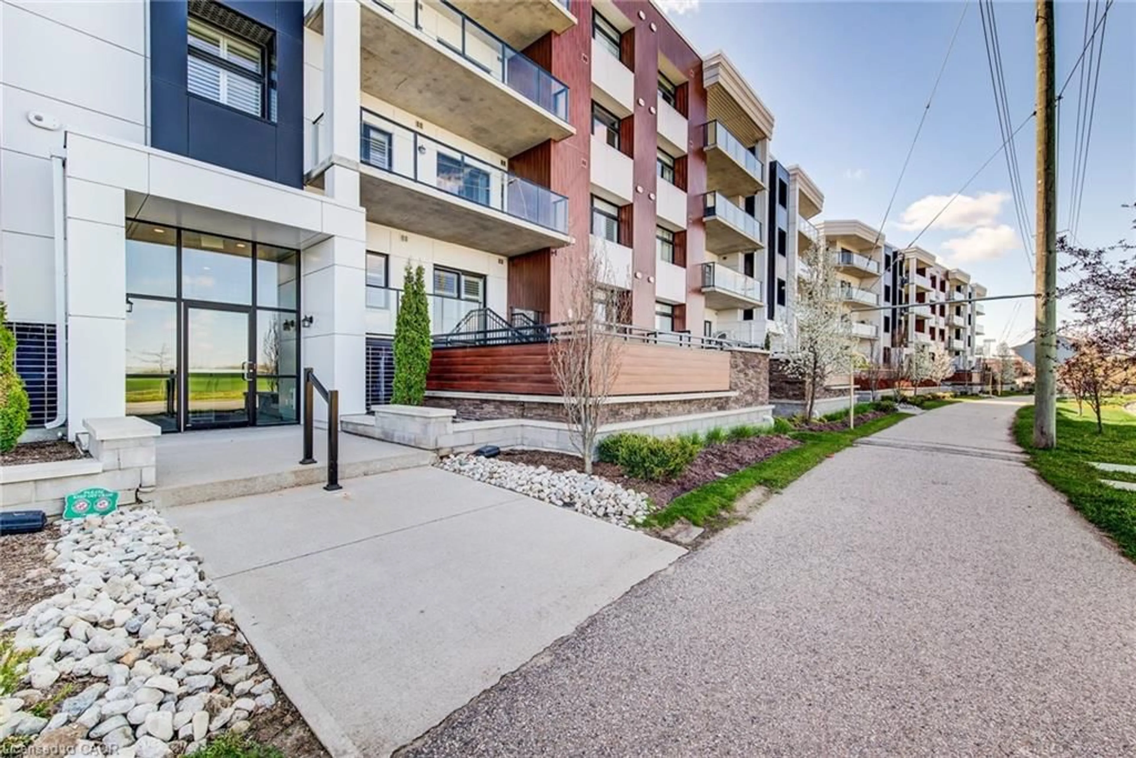 Patio, street for 247 Grey Silo Rd #403, Waterloo Ontario N2K 0G7