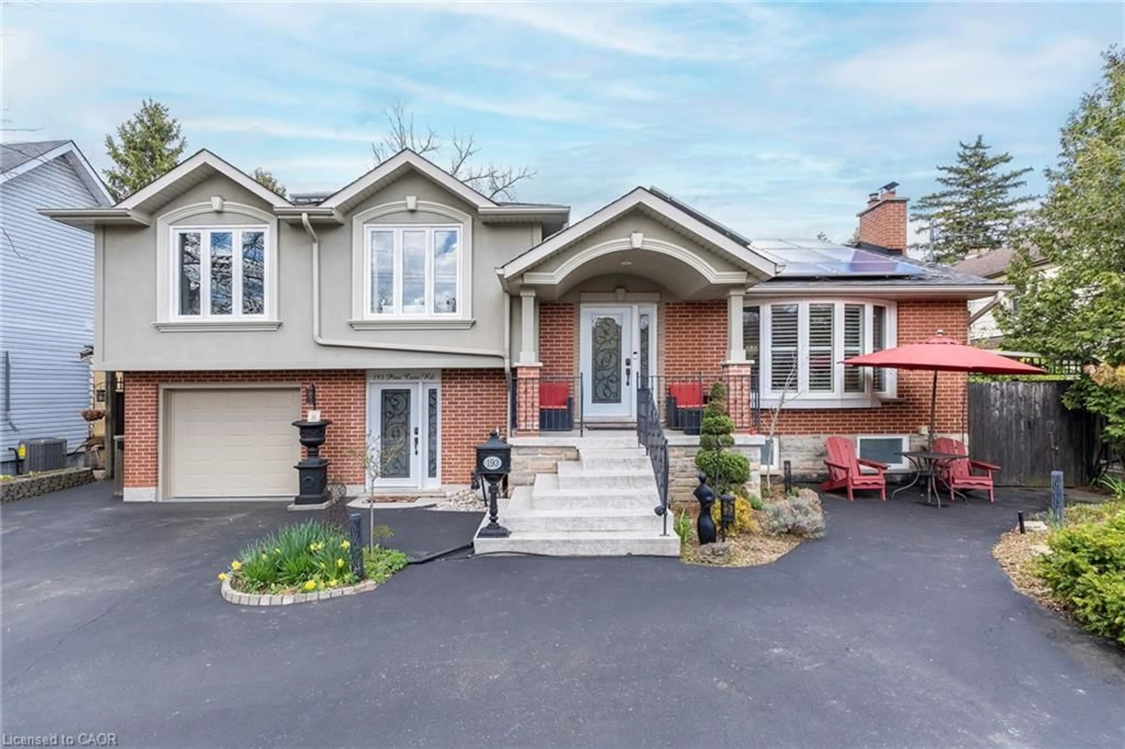 Home with brick exterior material, street for 193 Pine Cove Rd, Burlington Ontario L7N 1W1