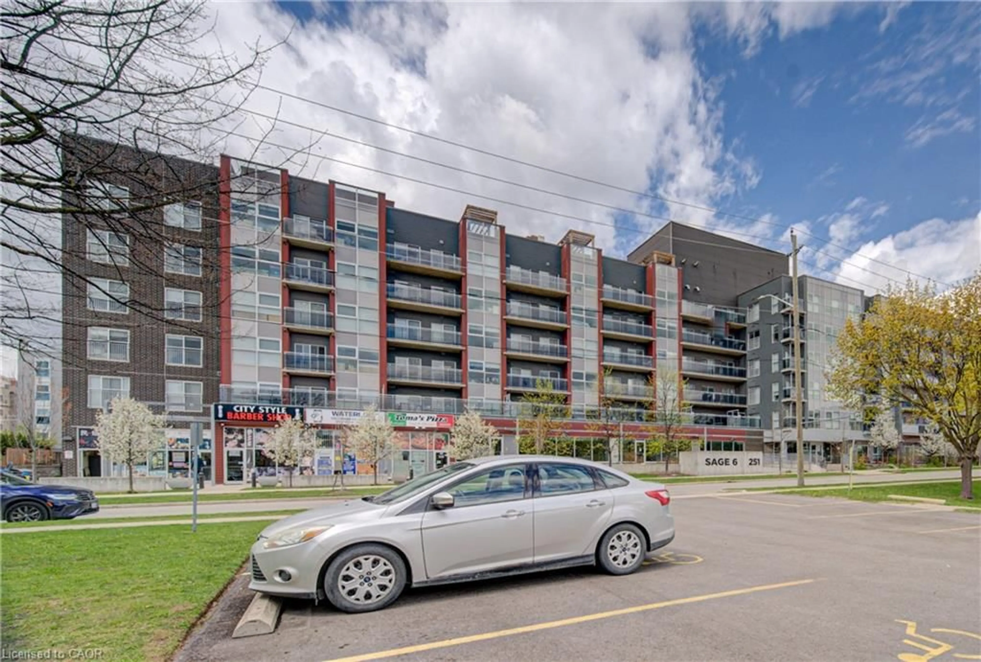 Unknown for 251 Hemlock St #208, Waterloo Ontario N2L 0H2