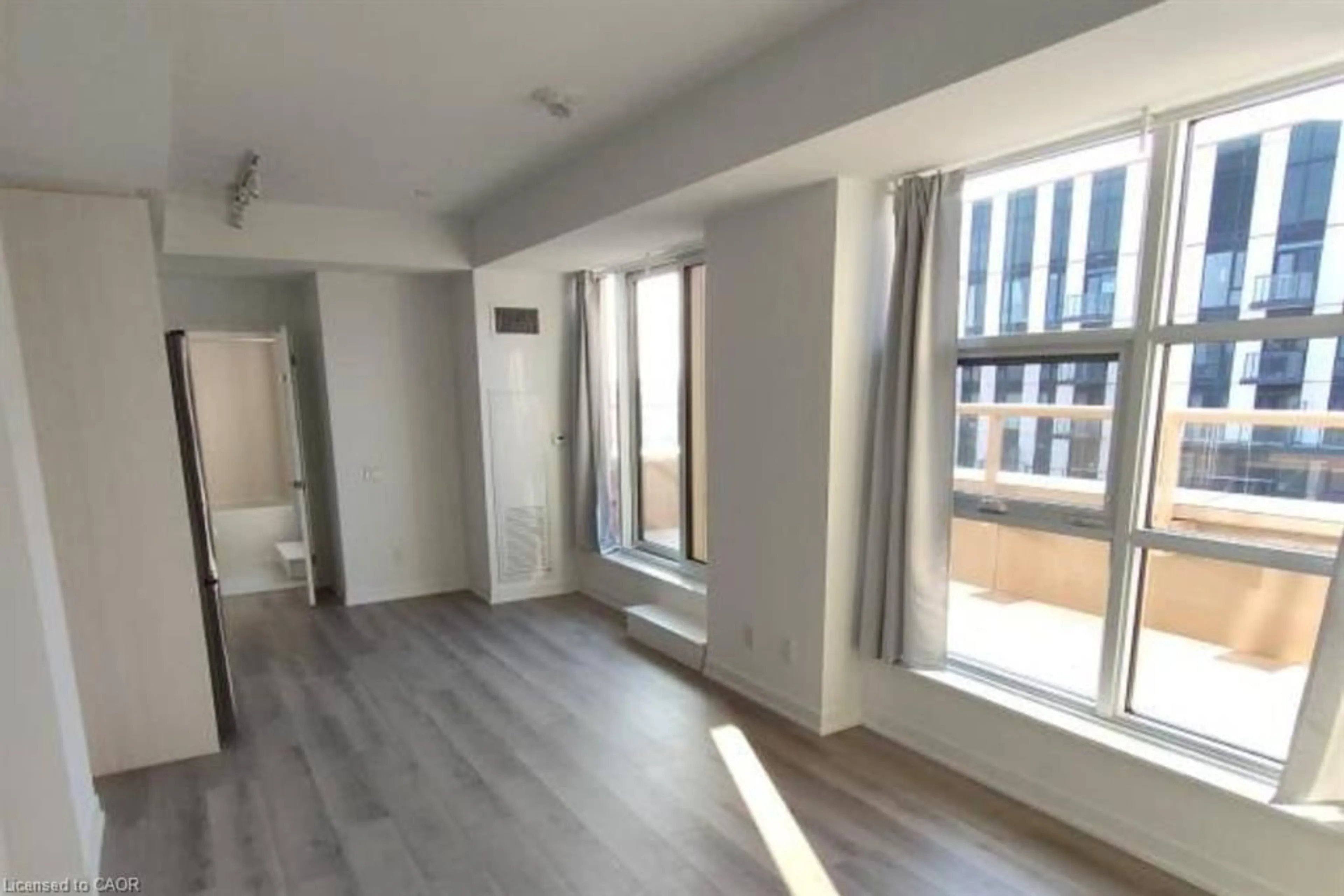 A pic of a room for 1787 St Clair Ave #1008, Toronto Ontario M6N 0B7