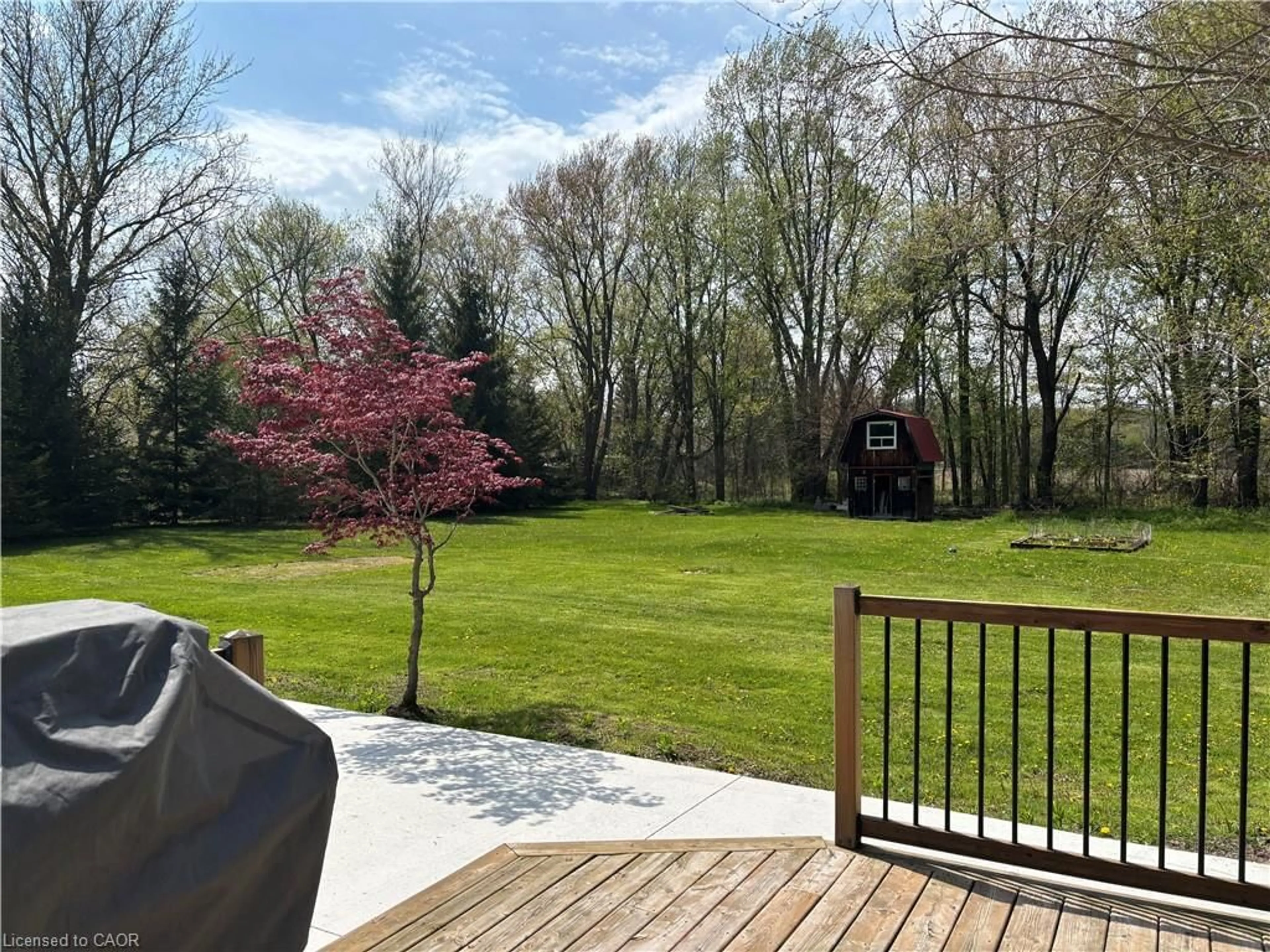A pic from outside/outdoor area/front of a property/back of a property/a pic from drone, water/lake/river/ocean view for 104 Diltz Rd, Dunnville Ontario N1A 2V5