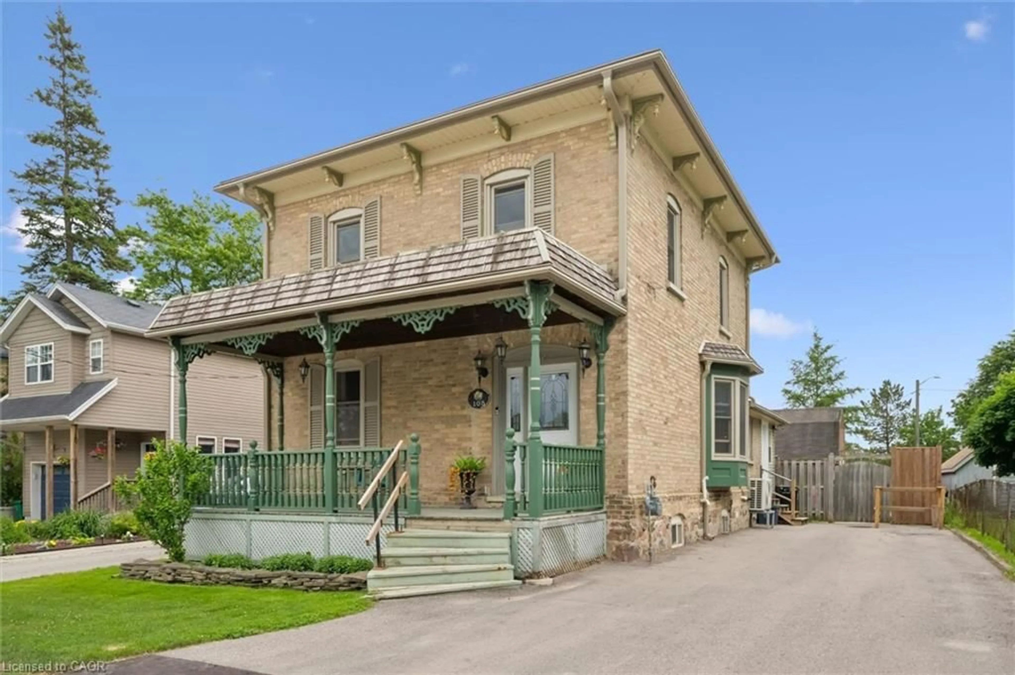 Home with brick exterior material, building for 105 Snyder's Rd, Baden Ontario N3A 2M2