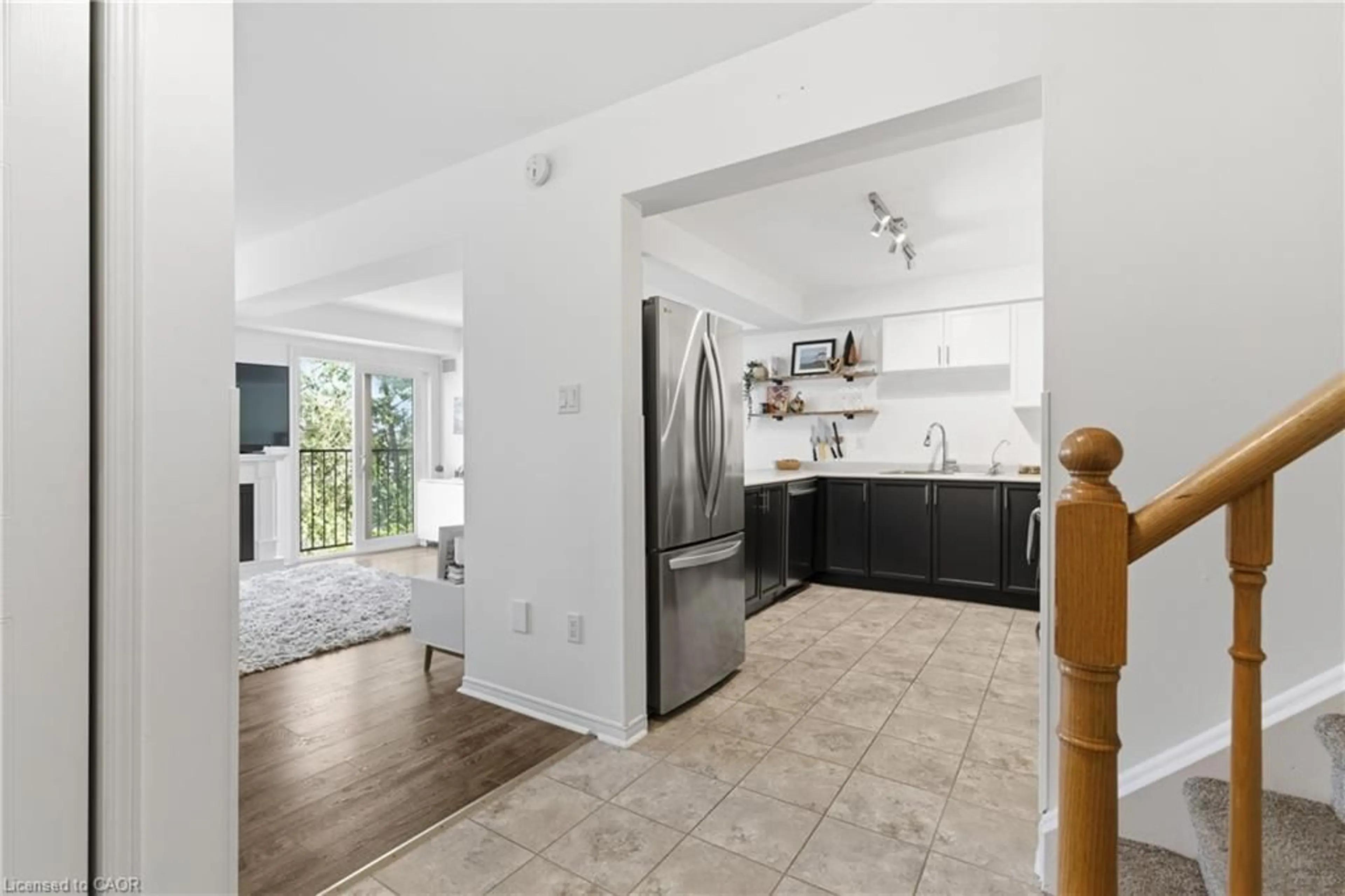 Open concept kitchen, ceramic/tile floor for 460 Janefield Ave #233, Guelph Ontario N1G 4R8